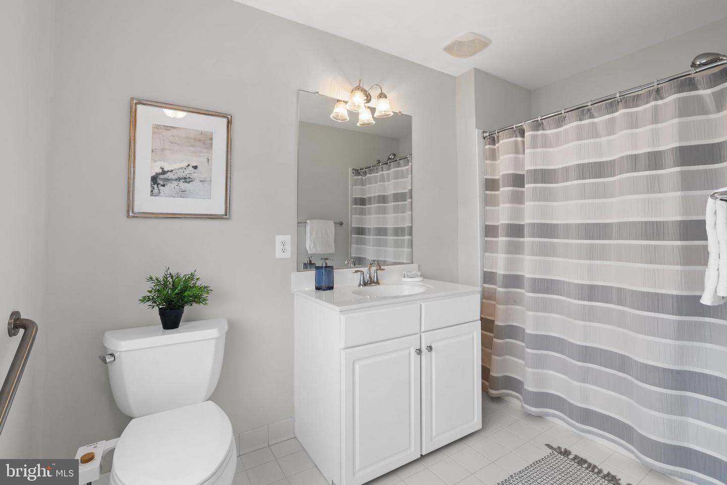 7057 HUNTLEY RUN PL #120, ALEXANDRIA, Virginia 22306, 2 Bedrooms Bedrooms, ,2 BathroomsBathrooms,Residential,For sale,7057 HUNTLEY RUN PL #120,VAFX2285768 MLS # VAFX2285768 7057 HUNTLEY RUN PL #120, ALEXANDRIA, Virginia 22306, 2 Bedrooms Bedrooms, ,2 BathroomsBathrooms,Residential,For sale,7057 HUNTLEY RUN PL #120,VAFX2285768 MLS # VAFX2285768