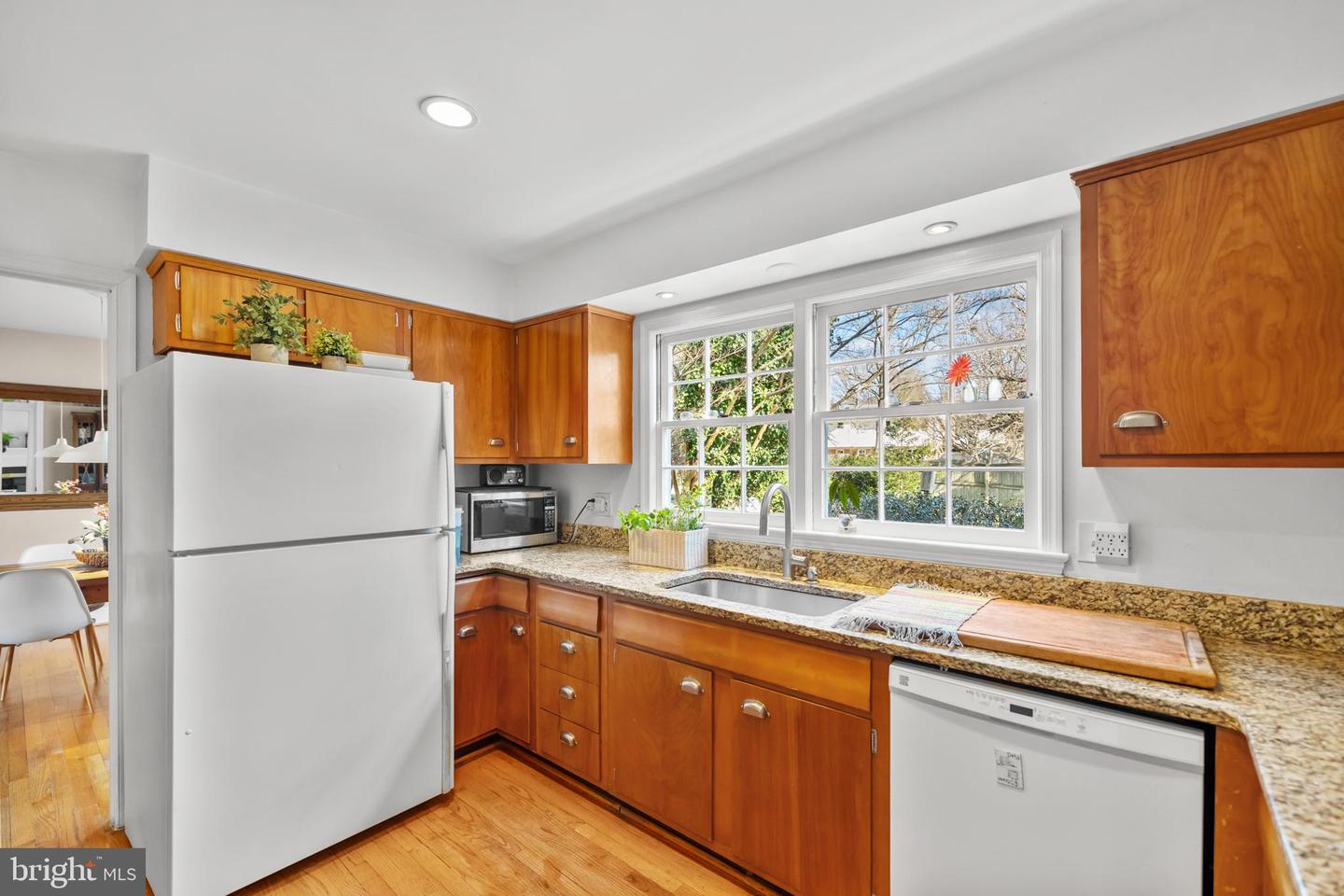 6534 DIVINE ST, MCLEAN, Virginia 22101, 4 Bedrooms Bedrooms, ,2 BathroomsBathrooms,Residential,For sale,6534 DIVINE ST,VAFX2285804 MLS # VAFX2285804 6534 DIVINE ST, MCLEAN, Virginia 22101, 4 Bedrooms Bedrooms, ,2 BathroomsBathrooms,Residential,For sale,6534 DIVINE ST,VAFX2285804 MLS # VAFX2285804