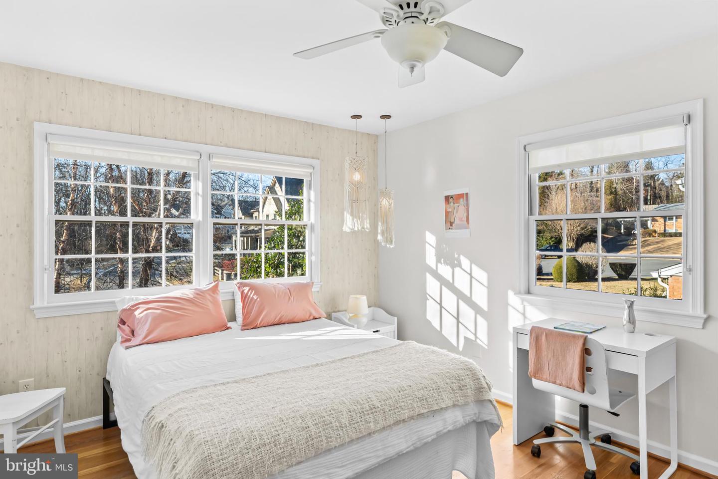 6534 DIVINE ST, MCLEAN, Virginia 22101, 4 Bedrooms Bedrooms, ,2 BathroomsBathrooms,Residential,For sale,6534 DIVINE ST,VAFX2285804 MLS # VAFX2285804 6534 DIVINE ST, MCLEAN, Virginia 22101, 4 Bedrooms Bedrooms, ,2 BathroomsBathrooms,Residential,For sale,6534 DIVINE ST,VAFX2285804 MLS # VAFX2285804