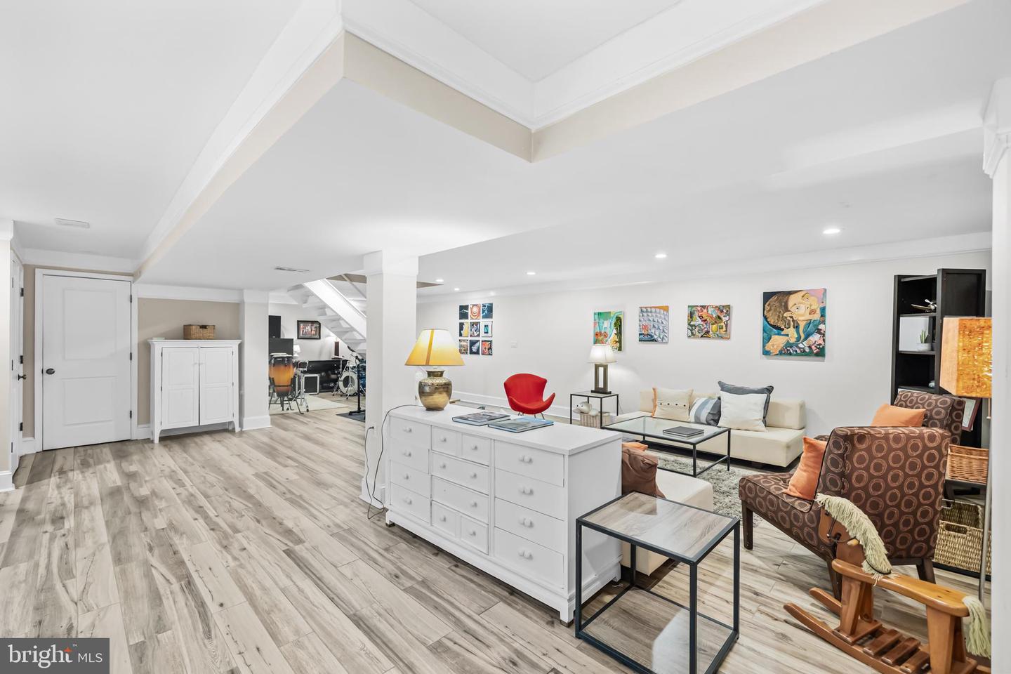 6534 DIVINE ST, MCLEAN, Virginia 22101, 4 Bedrooms Bedrooms, ,2 BathroomsBathrooms,Residential,For sale,6534 DIVINE ST,VAFX2285804 MLS # VAFX2285804 6534 DIVINE ST, MCLEAN, Virginia 22101, 4 Bedrooms Bedrooms, ,2 BathroomsBathrooms,Residential,For sale,6534 DIVINE ST,VAFX2285804 MLS # VAFX2285804