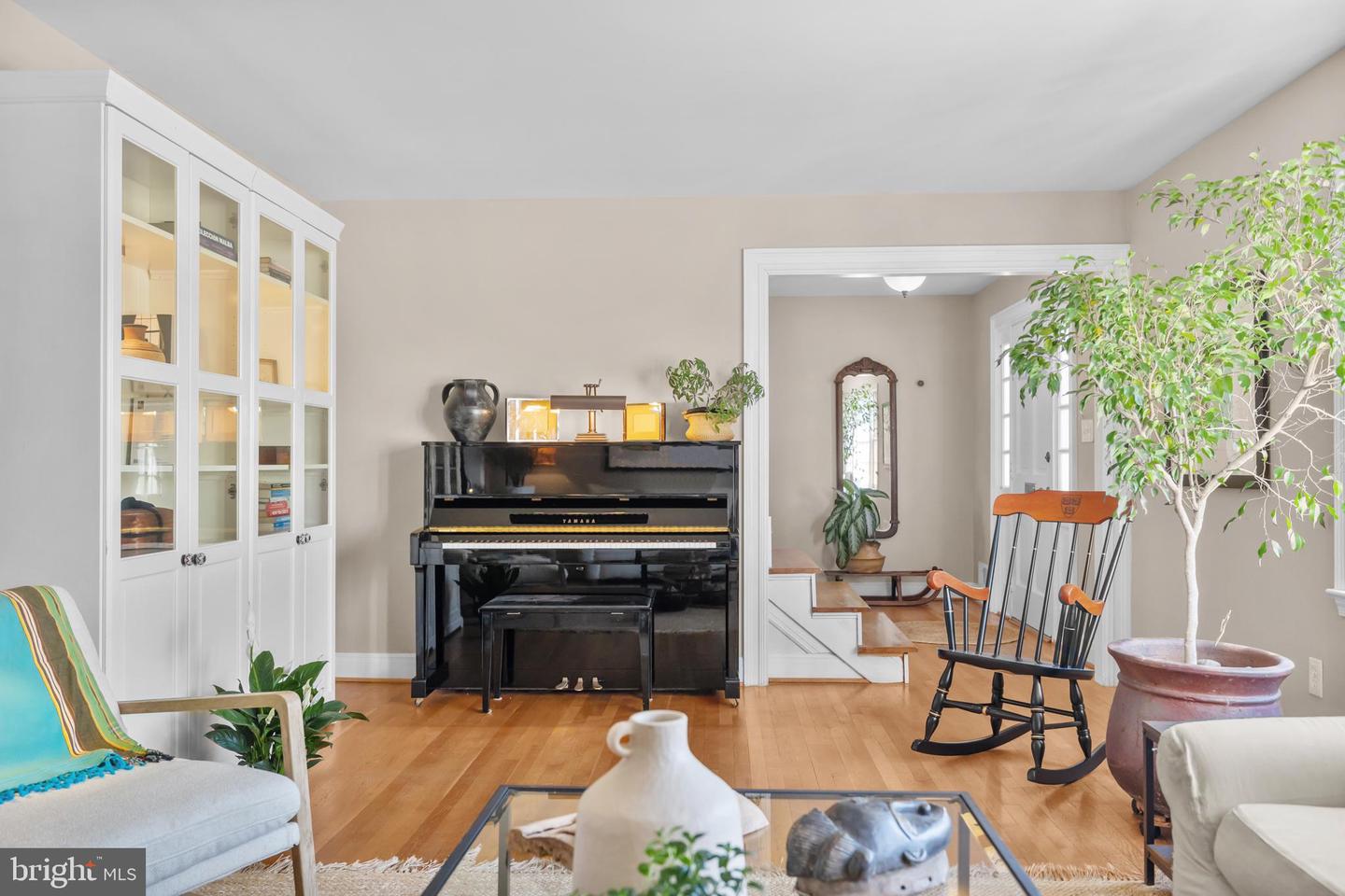 6534 DIVINE ST, MCLEAN, Virginia 22101, 4 Bedrooms Bedrooms, ,2 BathroomsBathrooms,Residential,For sale,6534 DIVINE ST,VAFX2285804 MLS # VAFX2285804 6534 DIVINE ST, MCLEAN, Virginia 22101, 4 Bedrooms Bedrooms, ,2 BathroomsBathrooms,Residential,For sale,6534 DIVINE ST,VAFX2285804 MLS # VAFX2285804