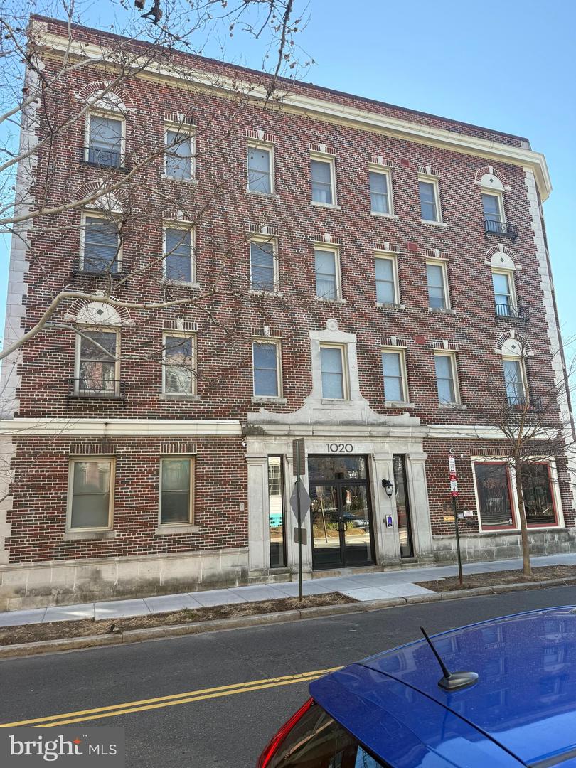 1020 MONROE ST NW #204, WASHINGTON, District Of Columbia 20010, 1 Bedroom Bedrooms, ,1 BathroomBathrooms,Residential,For sale,1020 MONROE ST NW #204,DCDC2241464 MLS # DCDC2241464 1020 MONROE ST NW #204, WASHINGTON, District Of Columbia 20010, 1 Bedroom Bedrooms, ,1 BathroomBathrooms,Residential,For sale,1020 MONROE ST NW #204,DCDC2241464 MLS # DCDC2241464