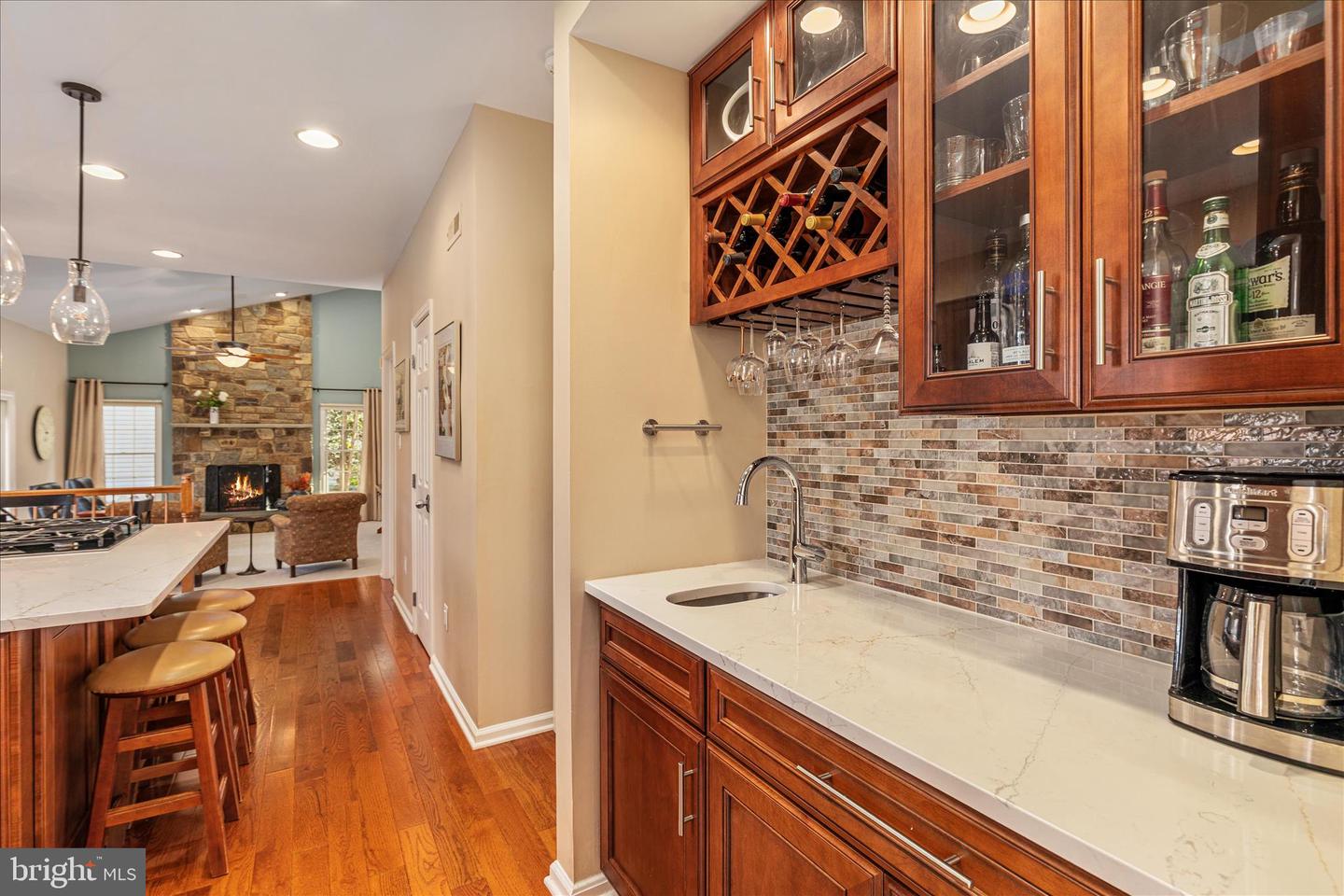 12822 MONROE MANOR DR, OAK HILL, Virginia 20171, 4 Bedrooms Bedrooms, ,3 BathroomsBathrooms,Residential,For sale,12822 MONROE MANOR DR,VAFX2285856 MLS # VAFX2285856