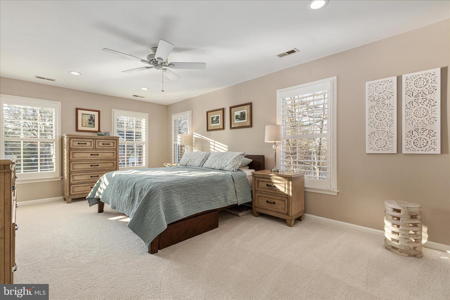 12822 MONROE MANOR DR, OAK HILL, Virginia 20171, 4 Bedrooms Bedrooms, ,3 BathroomsBathrooms,Residential,For sale,12822 MONROE MANOR DR,VAFX2285856 MLS # VAFX2285856