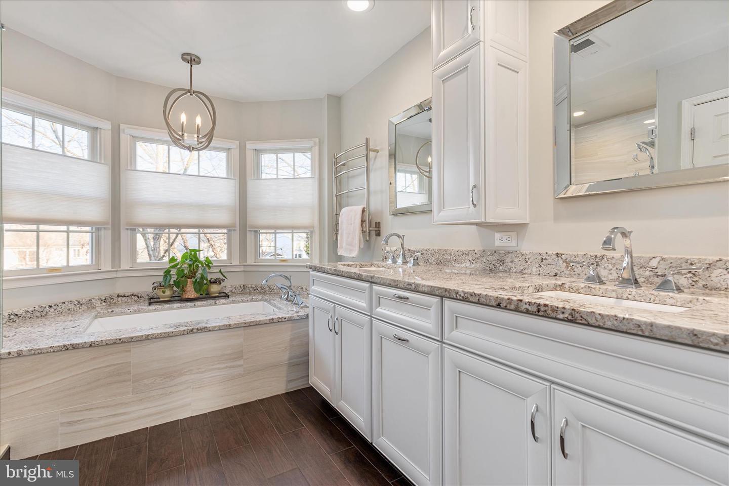 12822 MONROE MANOR DR, OAK HILL, Virginia 20171, 4 Bedrooms Bedrooms, ,3 BathroomsBathrooms,Residential,For sale,12822 MONROE MANOR DR,VAFX2285856 MLS # VAFX2285856