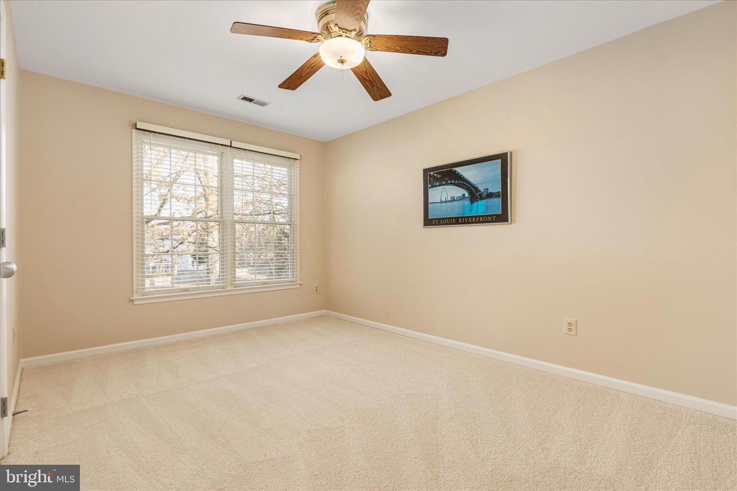 12822 MONROE MANOR DR, OAK HILL, Virginia 20171, 4 Bedrooms Bedrooms, ,3 BathroomsBathrooms,Residential,For sale,12822 MONROE MANOR DR,VAFX2285856 MLS # VAFX2285856