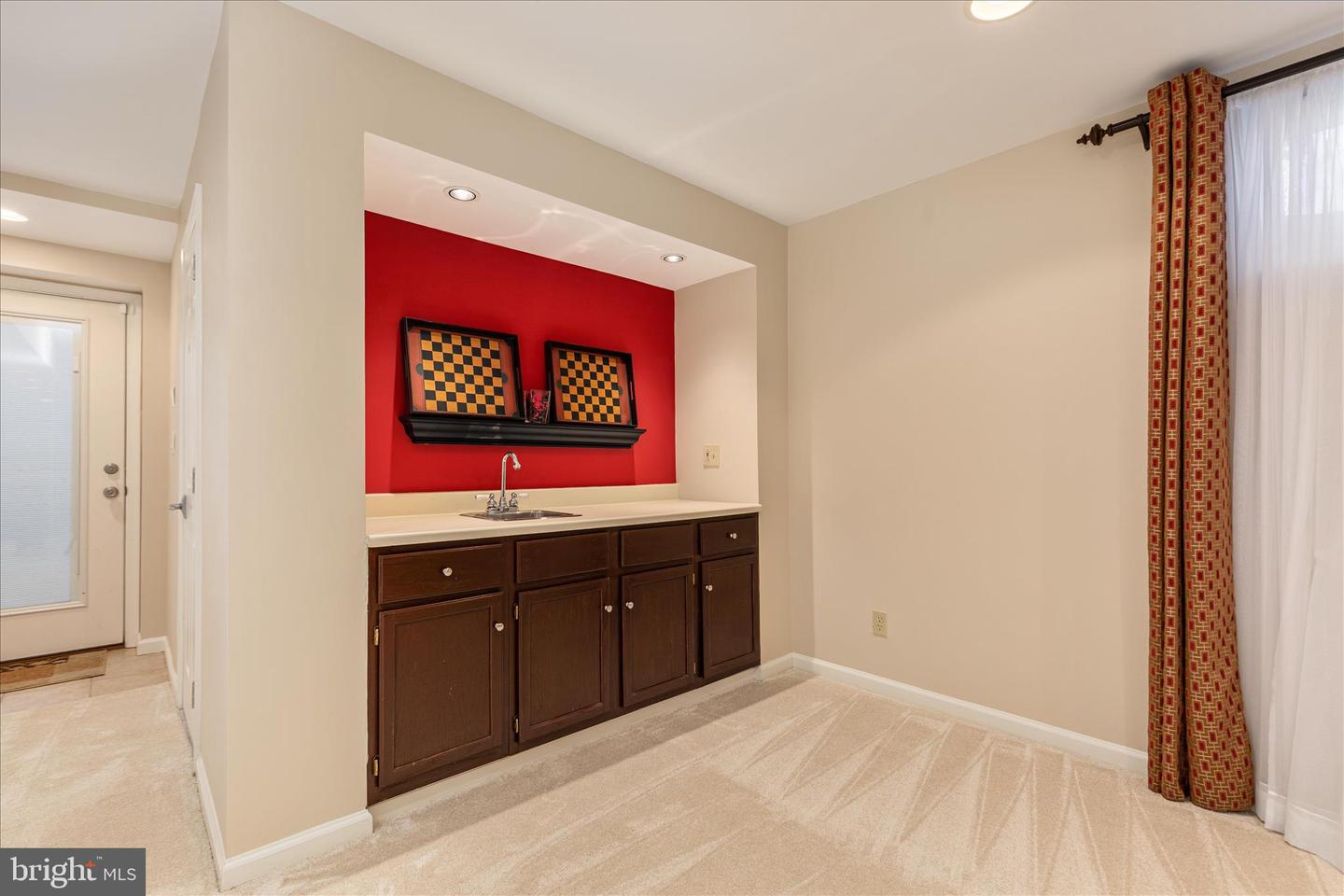 12822 MONROE MANOR DR, OAK HILL, Virginia 20171, 4 Bedrooms Bedrooms, ,3 BathroomsBathrooms,Residential,For sale,12822 MONROE MANOR DR,VAFX2285856 MLS # VAFX2285856