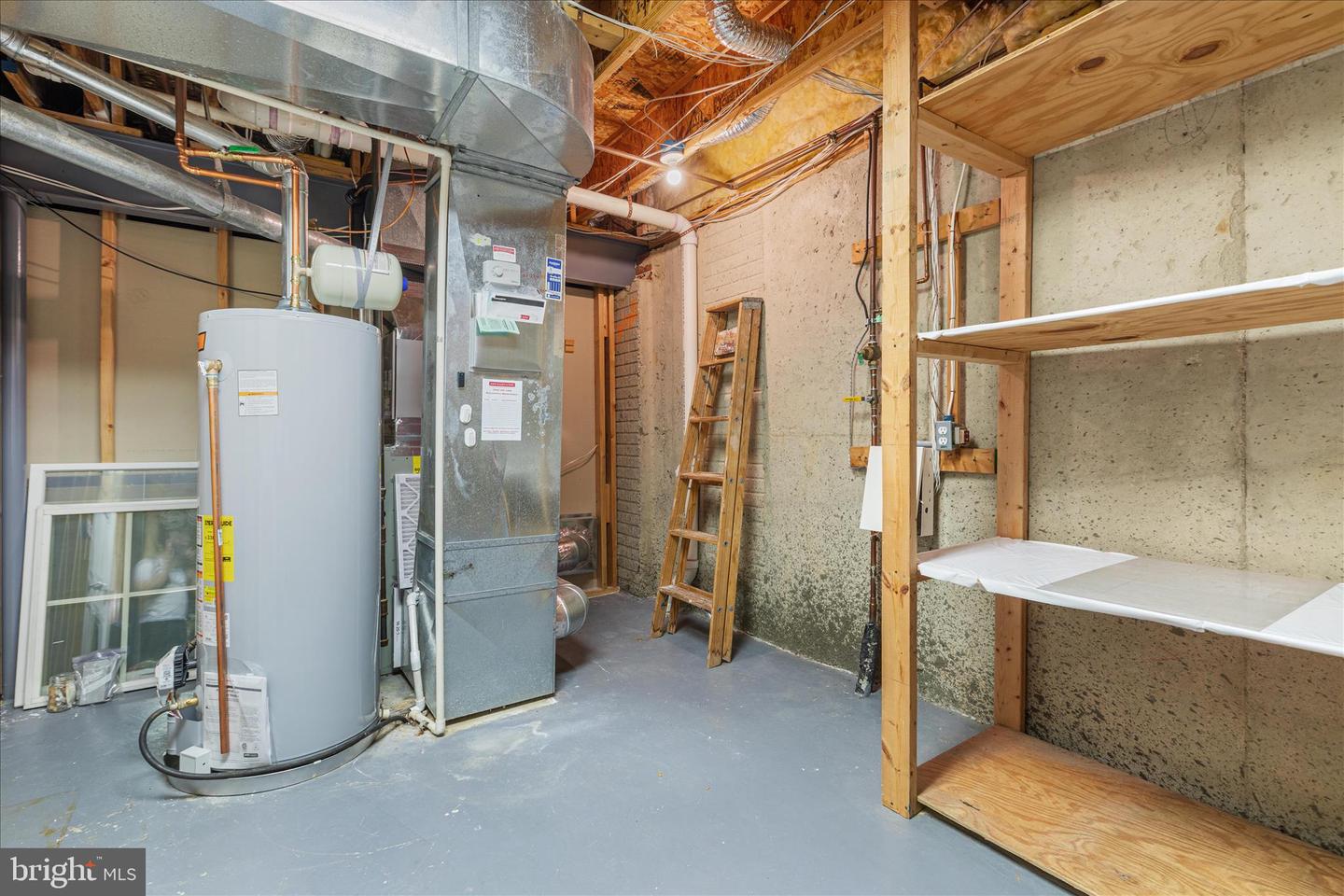 12822 MONROE MANOR DR, OAK HILL, Virginia 20171, 4 Bedrooms Bedrooms, ,3 BathroomsBathrooms,Residential,For sale,12822 MONROE MANOR DR,VAFX2285856 MLS # VAFX2285856