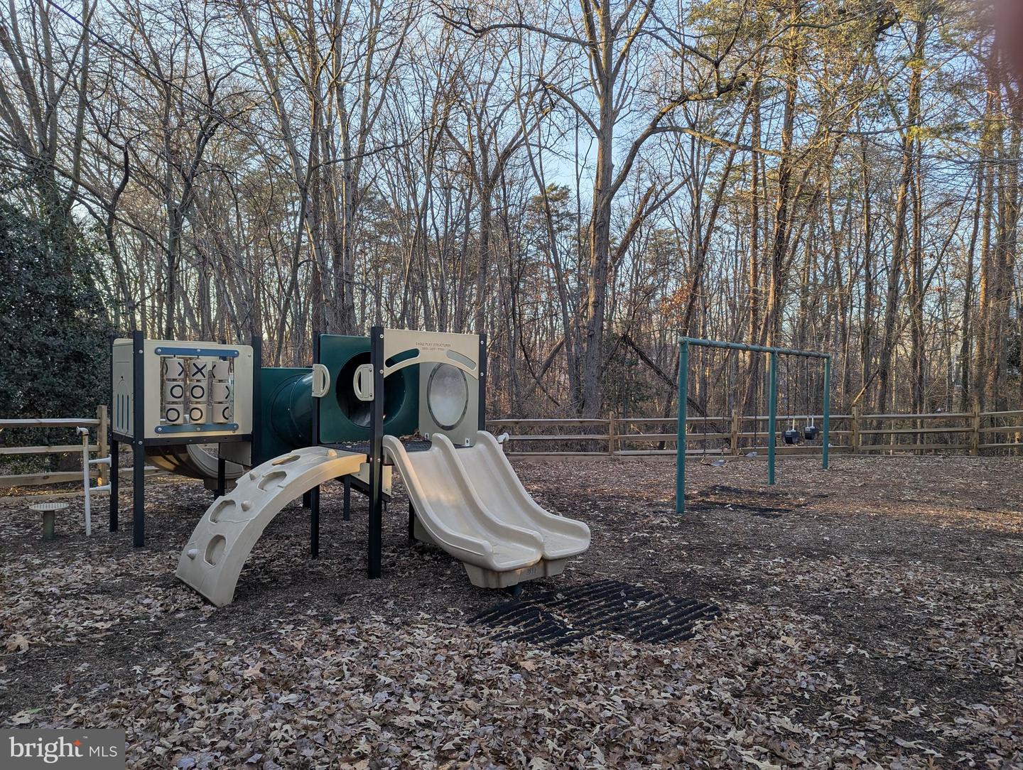 12822 MONROE MANOR DR, OAK HILL, Virginia 20171, 4 Bedrooms Bedrooms, ,3 BathroomsBathrooms,Residential,For sale,12822 MONROE MANOR DR,VAFX2285856 MLS # VAFX2285856