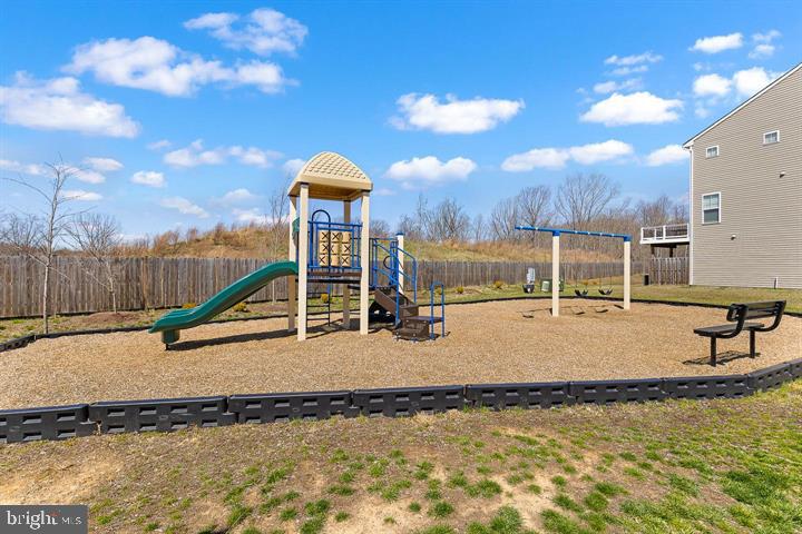 107 CATES LN, STAFFORD, Virginia 22554, 3 Bedrooms Bedrooms, ,2 BathroomsBathrooms,Residential,For sale,107 CATES LN,VAST2045292 MLS # VAST2045292