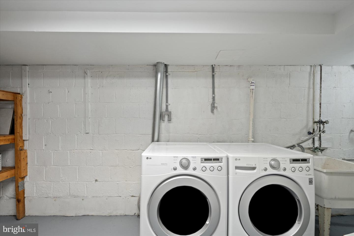 227 GUTHRIE AVE, ALEXANDRIA, Virginia 22305, 3 Bedrooms Bedrooms, ,2 BathroomsBathrooms,Residential,For sale,227 GUTHRIE AVE,VAAX2053190 MLS # VAAX2053190