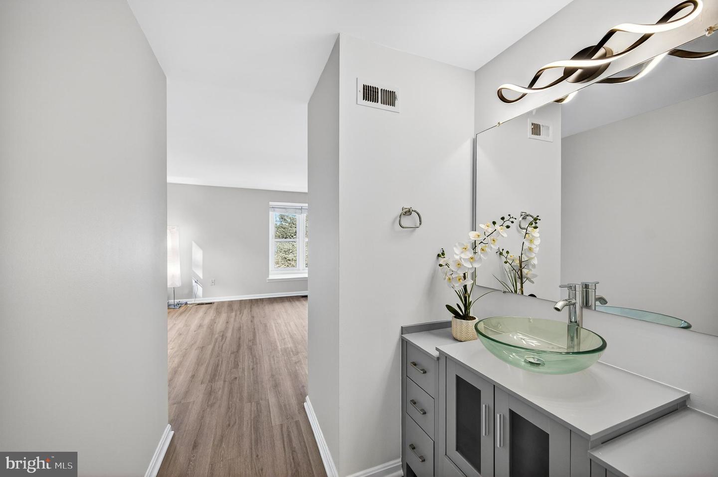 11920 REDTREE WAY, RESTON, Virginia 20194, 3 Bedrooms Bedrooms, 7 Rooms Rooms,2 BathroomsBathrooms,Residential,For sale,11920 REDTREE WAY,VAFX2285894 MLS # VAFX2285894 11920 REDTREE WAY, RESTON, Virginia 20194, 3 Bedrooms Bedrooms, 7 Rooms Rooms,2 BathroomsBathrooms,Residential,For sale,11920 REDTREE WAY,VAFX2285894 MLS # VAFX2285894