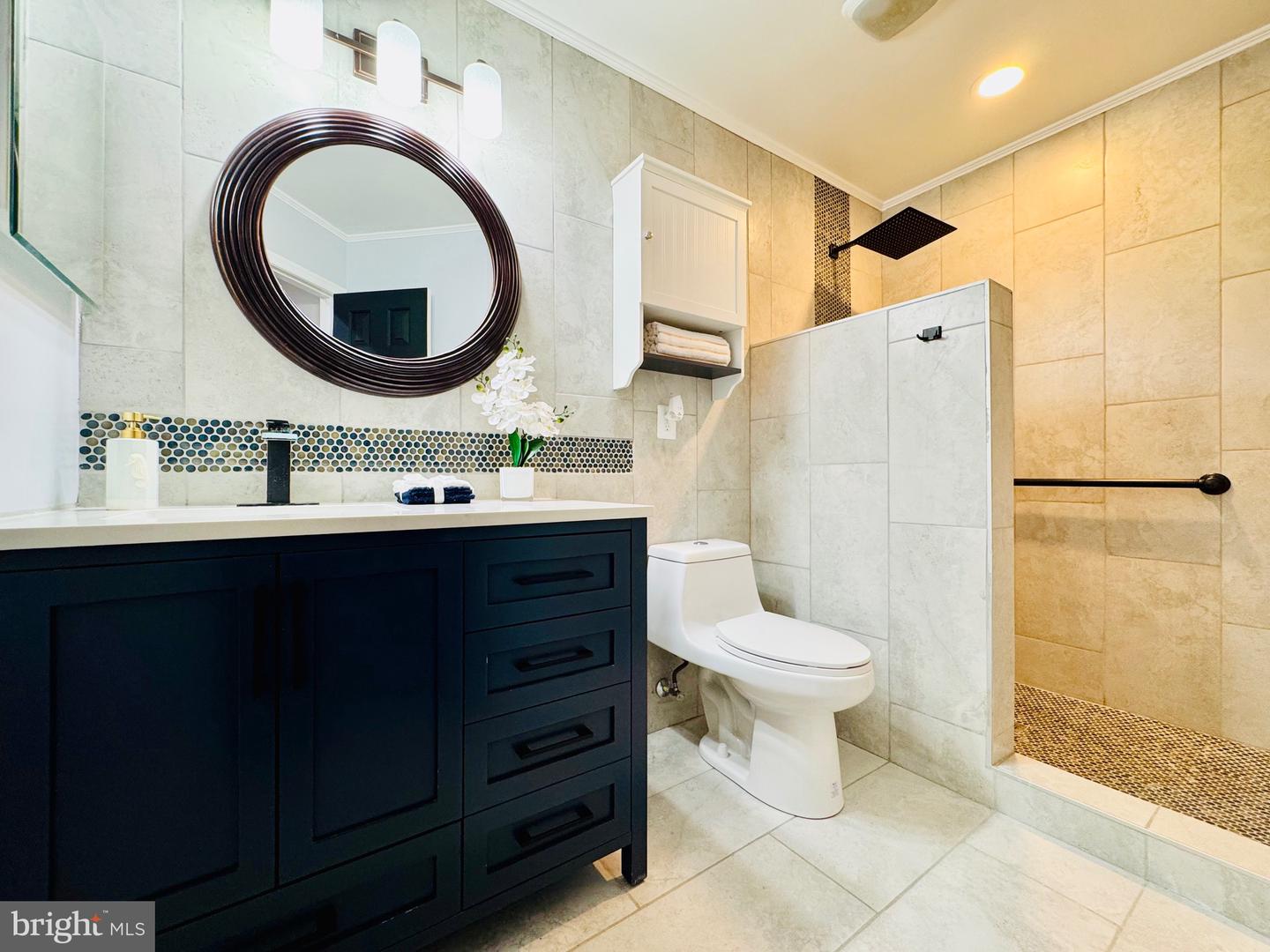 3197 TULIP TREE PL, DUMFRIES, Virginia 22026, 6 Bedrooms Bedrooms, ,3 BathroomsBathrooms,Residential,For sale,3197 TULIP TREE PL,VAPW2110620 MLS # VAPW2110620