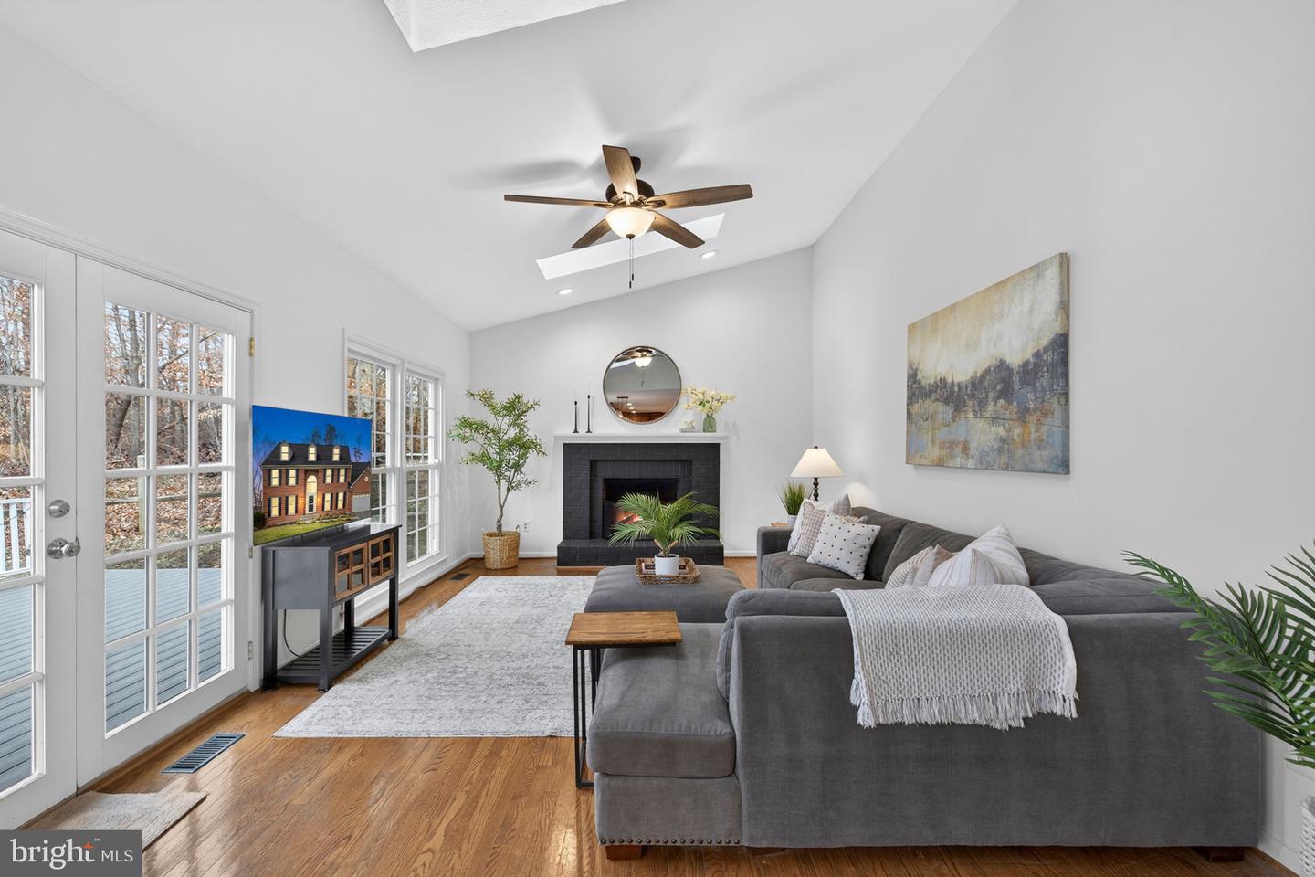 15067 BROWN POST LN, CENTREVILLE, Virginia 20121, 4 Bedrooms Bedrooms, ,3 BathroomsBathrooms,Residential,For sale,15067 BROWN POST LN,VAFX2285936 MLS # VAFX2285936 15067 BROWN POST LN, CENTREVILLE, Virginia 20121, 4 Bedrooms Bedrooms, ,3 BathroomsBathrooms,Residential,For sale,15067 BROWN POST LN,VAFX2285936 MLS # VAFX2285936