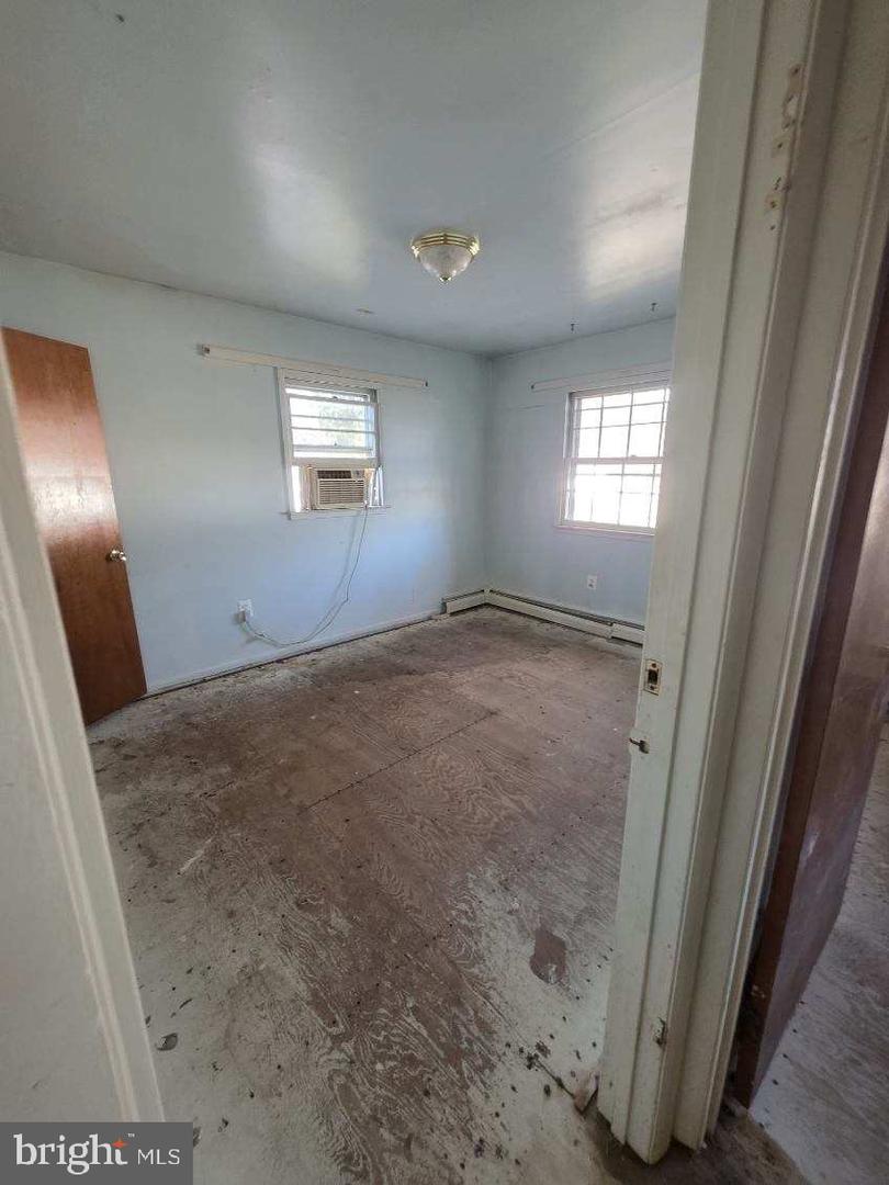 4233 HOFFMAN DR, WOODBRIDGE, Virginia 22193, 3 Bedrooms Bedrooms, ,2 BathroomsBathrooms,Residential,For sale,4233 HOFFMAN DR,VAPW2110624 MLS # VAPW2110624 4233 HOFFMAN DR, WOODBRIDGE, Virginia 22193, 3 Bedrooms Bedrooms, ,2 BathroomsBathrooms,Residential,For sale,4233 HOFFMAN DR,VAPW2110624 MLS # VAPW2110624