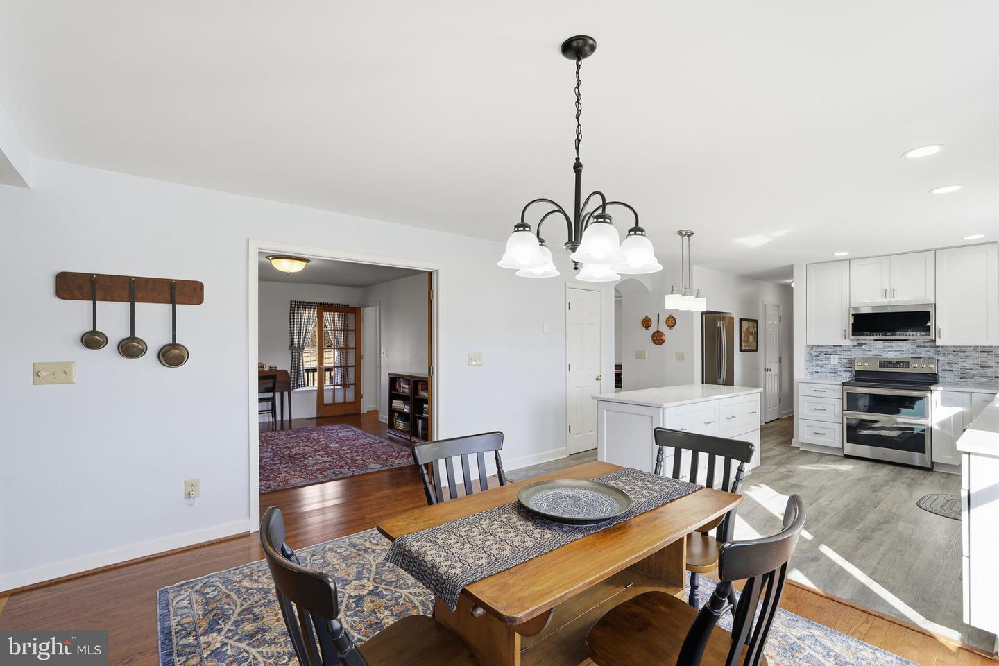 422 MILLDALE VALLEY DR, FRONT ROYAL, Virginia 22630, 4 Bedrooms Bedrooms, ,2 BathroomsBathrooms,Residential,For sale,422 MILLDALE VALLEY DR,VAWR2013136 MLS # VAWR2013136