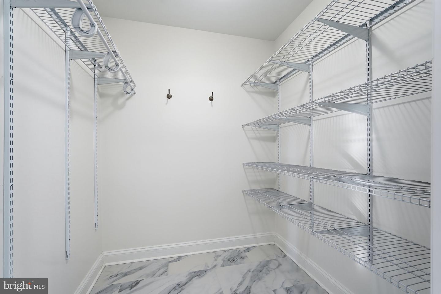 422 MILLDALE VALLEY DR, FRONT ROYAL, Virginia 22630, 4 Bedrooms Bedrooms, ,2 BathroomsBathrooms,Residential,For sale,422 MILLDALE VALLEY DR,VAWR2013136 MLS # VAWR2013136