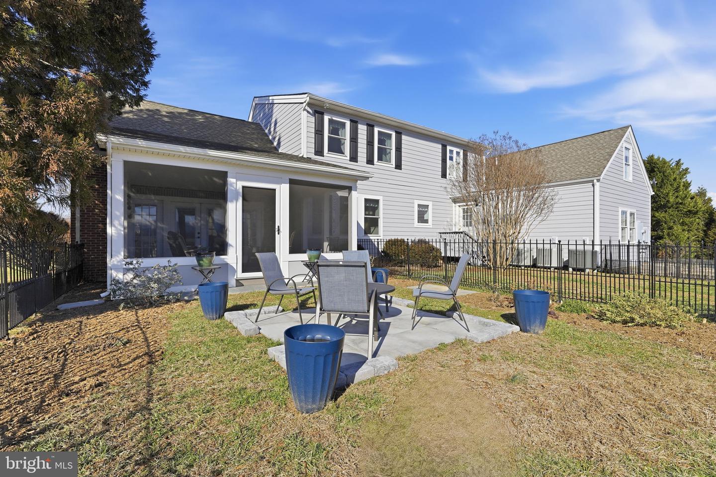 422 MILLDALE VALLEY DR, FRONT ROYAL, Virginia 22630, 4 Bedrooms Bedrooms, ,2 BathroomsBathrooms,Residential,For sale,422 MILLDALE VALLEY DR,VAWR2013136 MLS # VAWR2013136