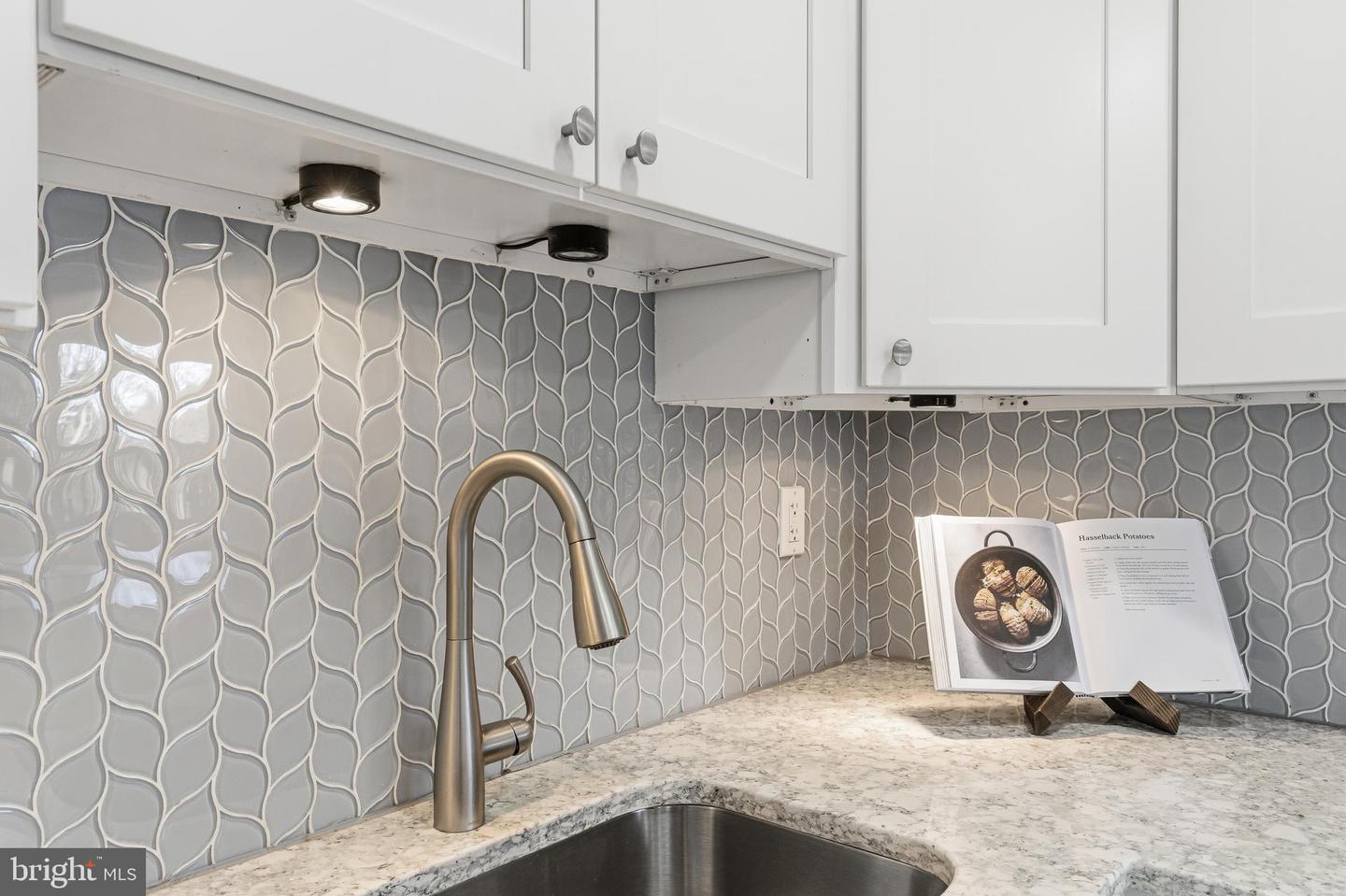 4913 ERIE ST, ANNANDALE, Virginia 22003, 3 Bedrooms Bedrooms, ,1 BathroomBathrooms,Residential,For sale,4913 ERIE ST,VAFX2285944 MLS # VAFX2285944