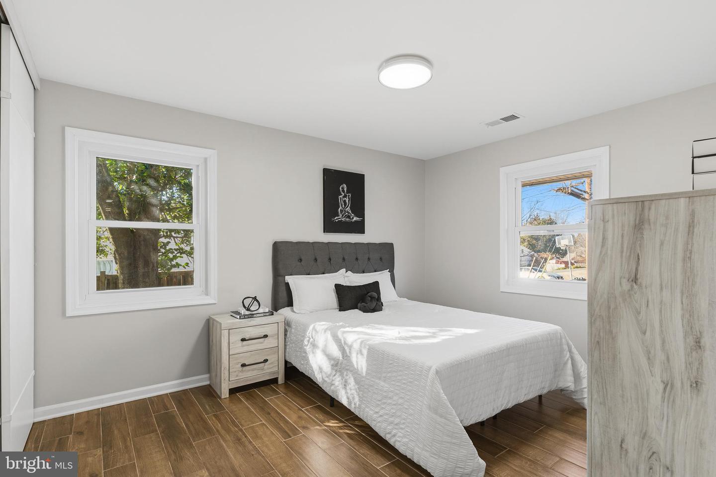 4913 ERIE ST, ANNANDALE, Virginia 22003, 3 Bedrooms Bedrooms, ,1 BathroomBathrooms,Residential,For sale,4913 ERIE ST,VAFX2285944 MLS # VAFX2285944