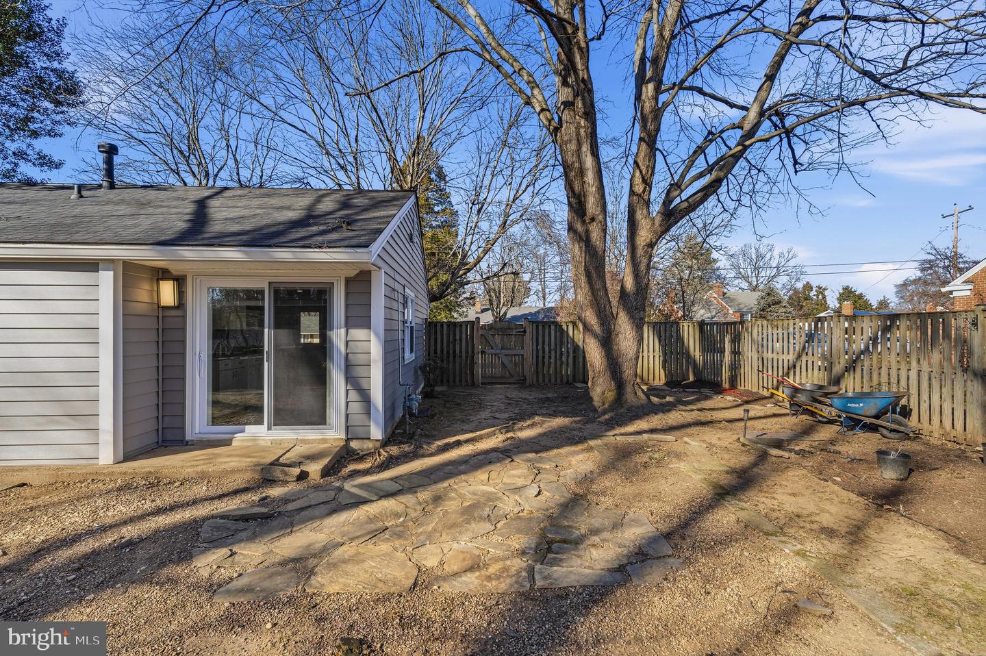 4913 ERIE ST, ANNANDALE, Virginia 22003, 3 Bedrooms Bedrooms, ,1 BathroomBathrooms,Residential,For sale,4913 ERIE ST,VAFX2285944 MLS # VAFX2285944