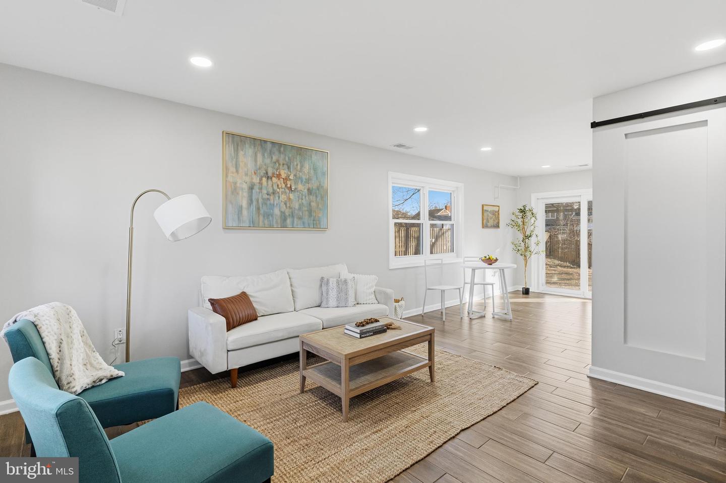 4913 ERIE ST, ANNANDALE, Virginia 22003, 3 Bedrooms Bedrooms, ,1 BathroomBathrooms,Residential,For sale,4913 ERIE ST,VAFX2285944 MLS # VAFX2285944