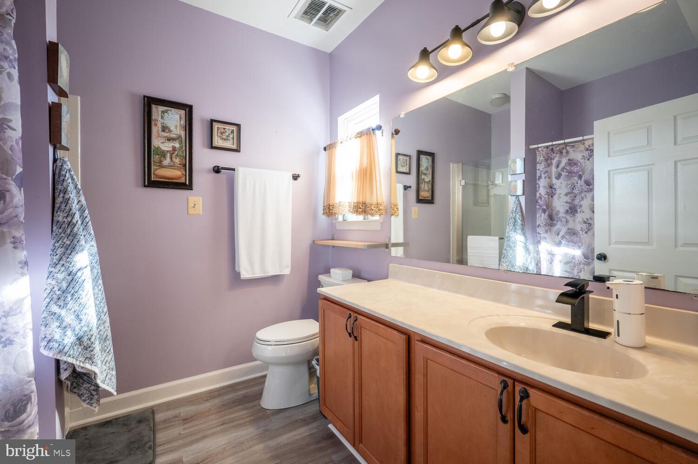 6543 GRANGE LN #202, ALEXANDRIA, Virginia 22315, 2 Bedrooms Bedrooms, ,2 BathroomsBathrooms,Residential,For sale,6543 GRANGE LN #202,VAFX2285958 MLS # VAFX2285958