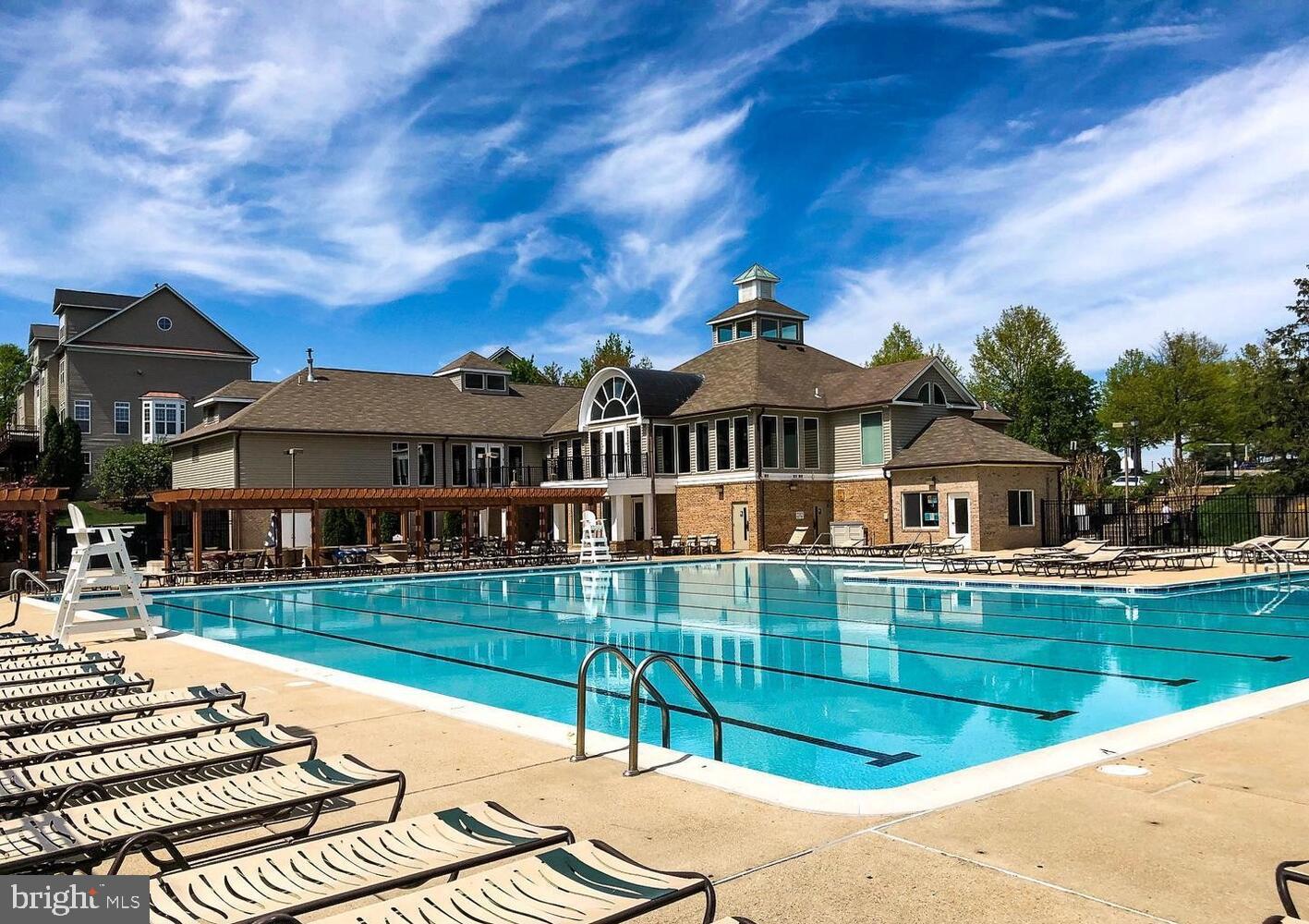 6543 GRANGE LN #202, ALEXANDRIA, Virginia 22315, 2 Bedrooms Bedrooms, ,2 BathroomsBathrooms,Residential,For sale,6543 GRANGE LN #202,VAFX2285958 MLS # VAFX2285958