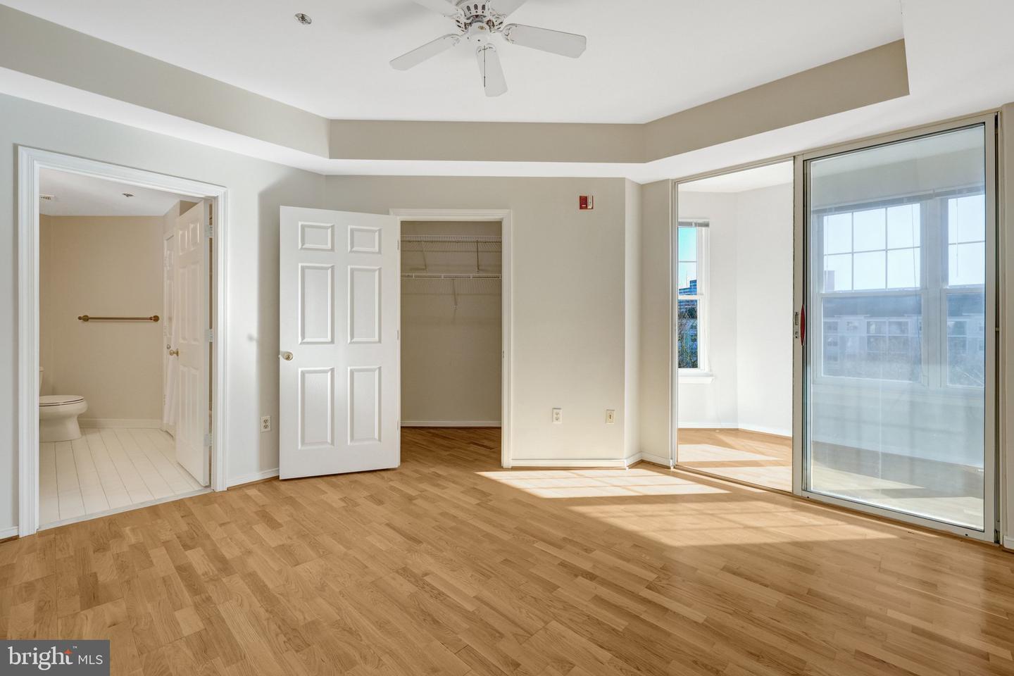 1625 INTERNATIONAL DR #421, MCLEAN, Virginia 22102, 1 Bedroom Bedrooms, ,1 BathroomBathrooms,Residential,For sale,1625 INTERNATIONAL DR #421,VAFX2285974 MLS # VAFX2285974