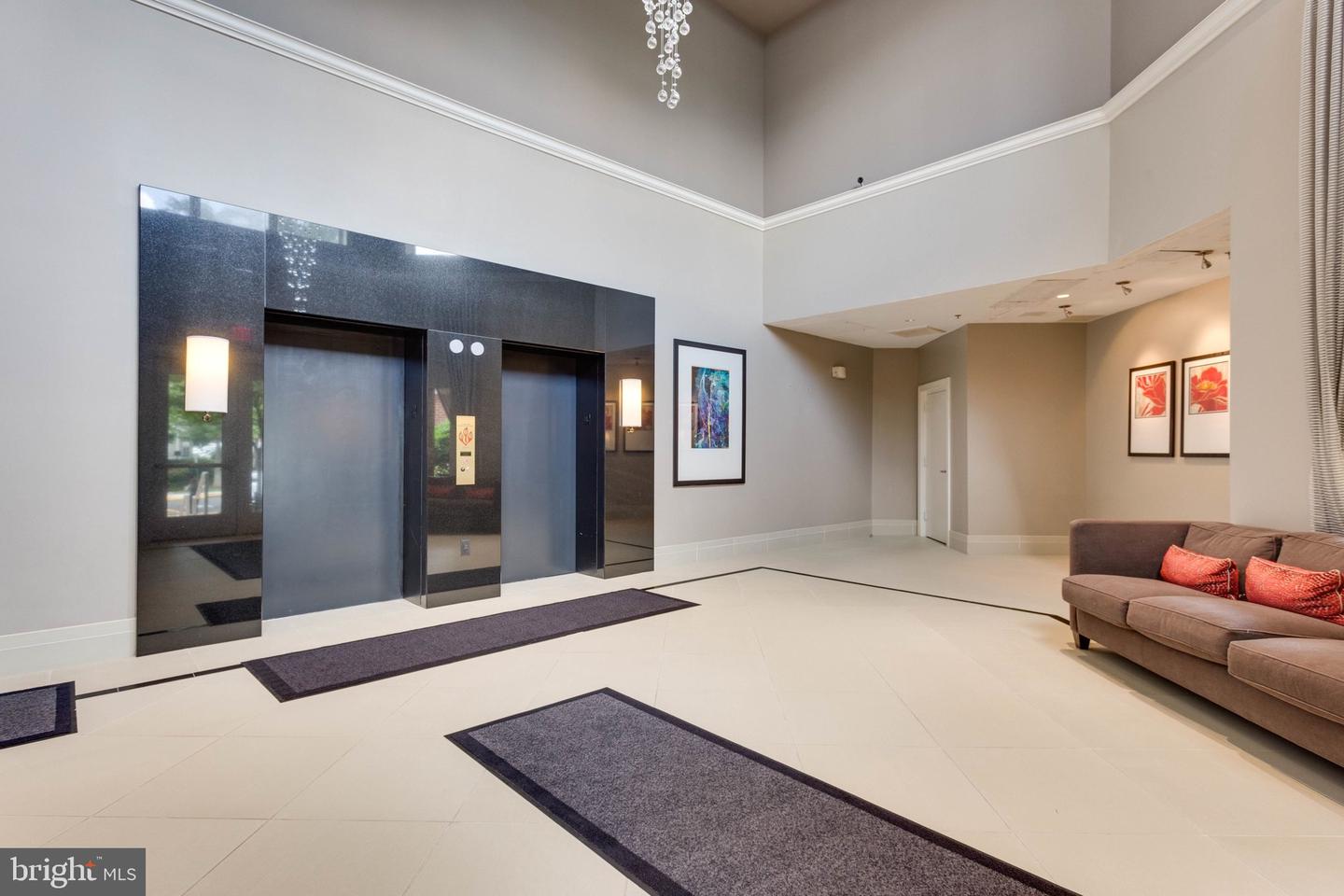 1625 INTERNATIONAL DR #421, MCLEAN, Virginia 22102, 1 Bedroom Bedrooms, ,1 BathroomBathrooms,Residential,For sale,1625 INTERNATIONAL DR #421,VAFX2285974 MLS # VAFX2285974