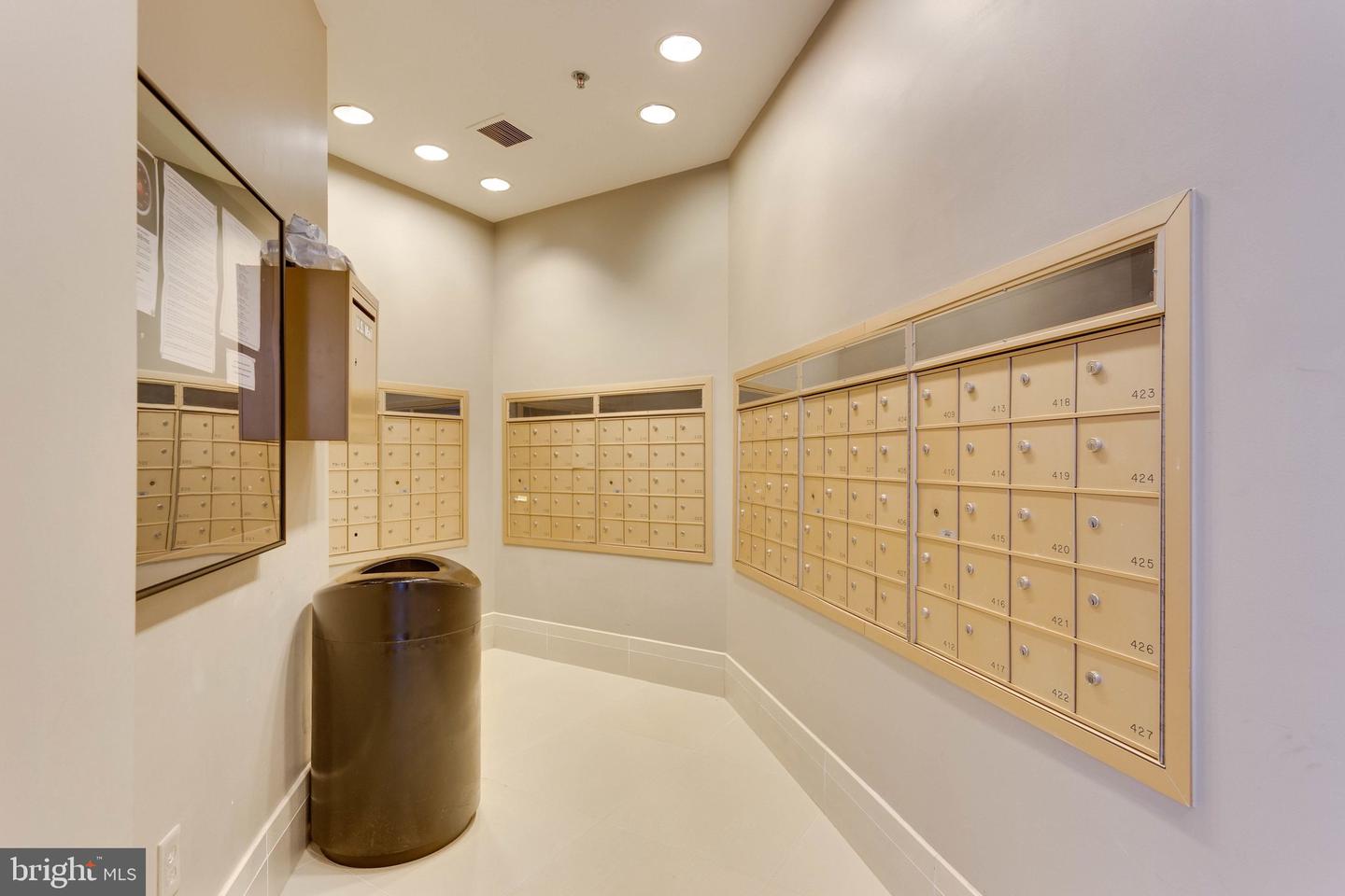 1625 INTERNATIONAL DR #421, MCLEAN, Virginia 22102, 1 Bedroom Bedrooms, ,1 BathroomBathrooms,Residential,For sale,1625 INTERNATIONAL DR #421,VAFX2285974 MLS # VAFX2285974