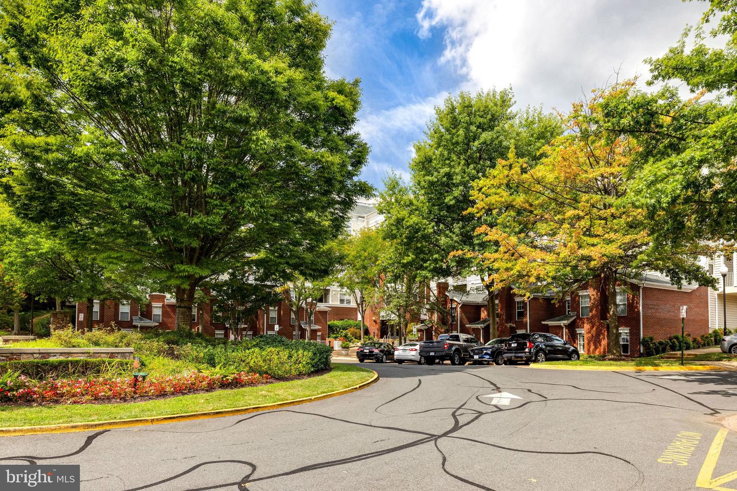 1625 INTERNATIONAL DR #421, MCLEAN, Virginia 22102, 1 Bedroom Bedrooms, ,1 BathroomBathrooms,Residential,For sale,1625 INTERNATIONAL DR #421,VAFX2285974 MLS # VAFX2285974