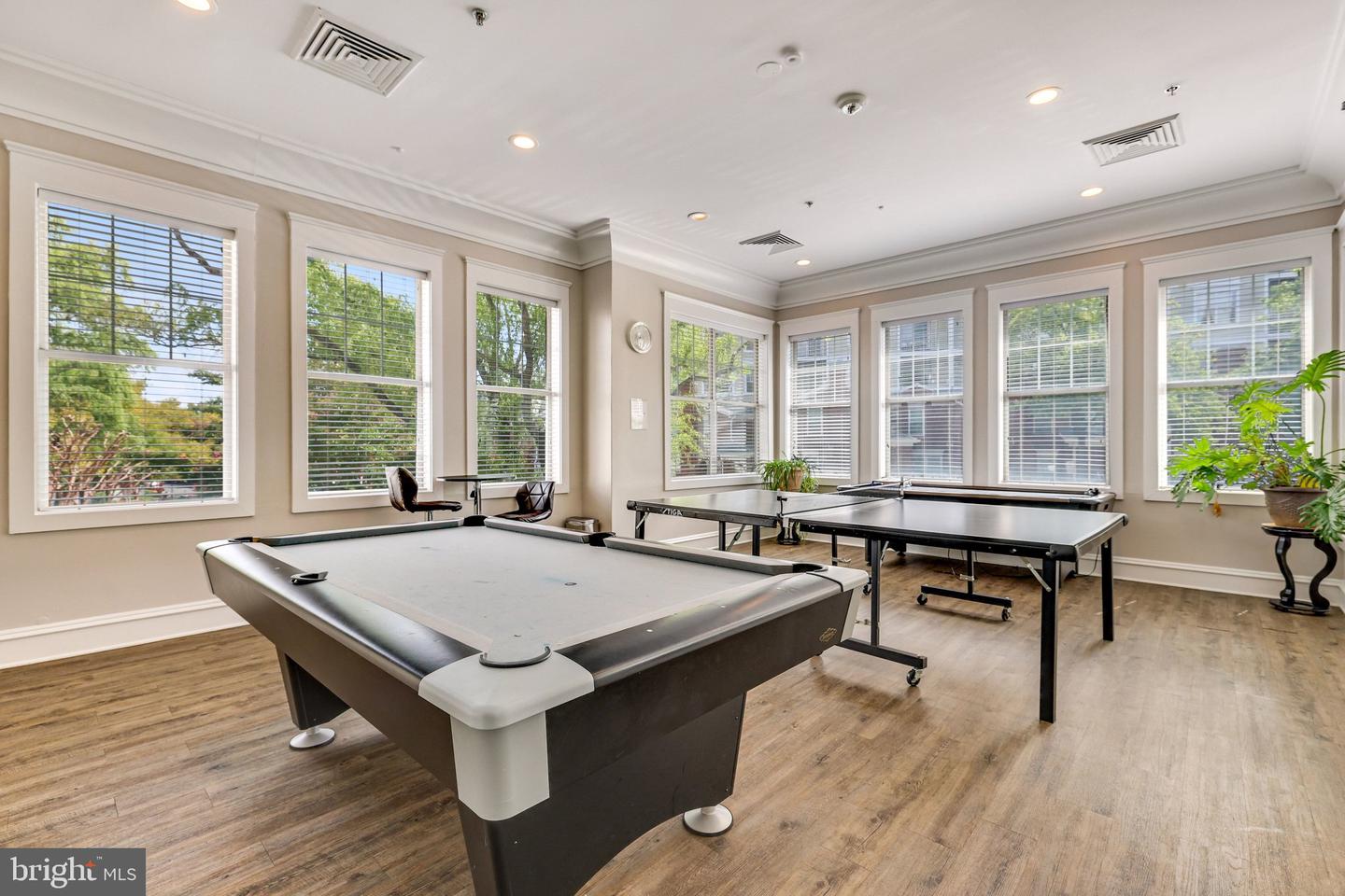 1625 INTERNATIONAL DR #421, MCLEAN, Virginia 22102, 1 Bedroom Bedrooms, ,1 BathroomBathrooms,Residential,For sale,1625 INTERNATIONAL DR #421,VAFX2285974 MLS # VAFX2285974