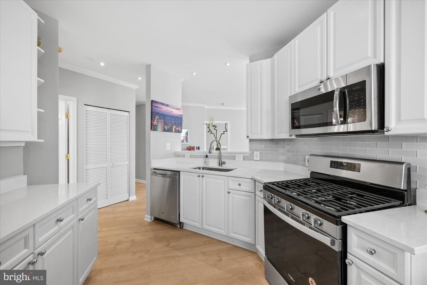 171 SOMERVELLE ST #211, ALEXANDRIA, Virginia 22304, 2 Bedrooms Bedrooms, ,2 BathroomsBathrooms,Residential,For sale,171 SOMERVELLE ST #211,VAAX2053218 MLS # VAAX2053218 171 SOMERVELLE ST #211, ALEXANDRIA, Virginia 22304, 2 Bedrooms Bedrooms, ,2 BathroomsBathrooms,Residential,For sale,171 SOMERVELLE ST #211,VAAX2053218 MLS # VAAX2053218