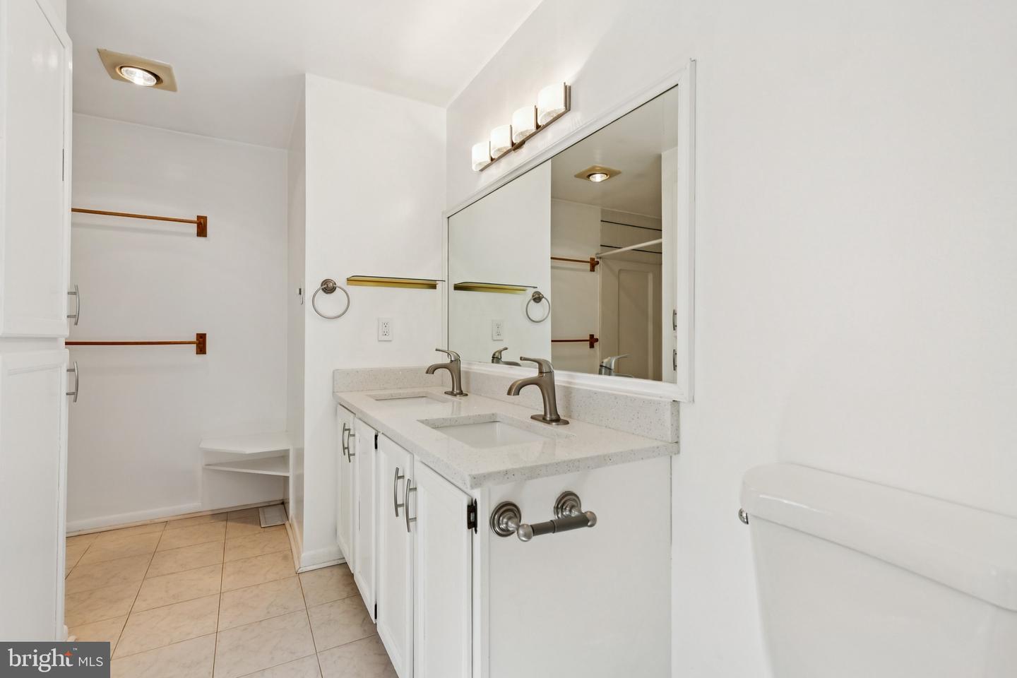 6127 BEVERLEYS MILL RD, BROAD RUN, Virginia 20137, 3 Bedrooms Bedrooms, 10 Rooms Rooms,2 BathroomsBathrooms,Residential,For sale,6127 BEVERLEYS MILL RD,VAFQ2020148 MLS # VAFQ2020148