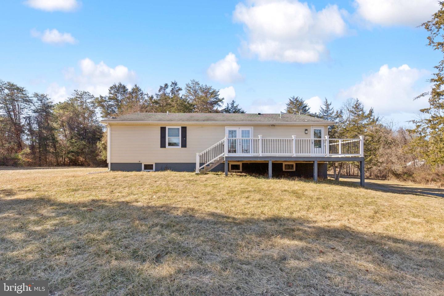 6127 BEVERLEYS MILL RD, BROAD RUN, Virginia 20137, 3 Bedrooms Bedrooms, 10 Rooms Rooms,2 BathroomsBathrooms,Residential,For sale,6127 BEVERLEYS MILL RD,VAFQ2020148 MLS # VAFQ2020148