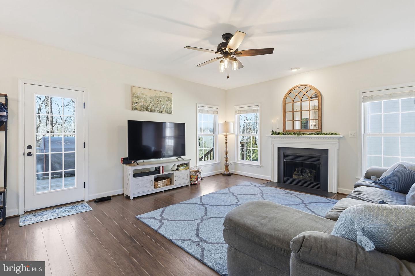 11814 GERANIUM ST, FREDERICKSBURG, Virginia 22407, 4 Bedrooms Bedrooms, 16 Rooms Rooms,3 BathroomsBathrooms,Residential,For sale,11814 GERANIUM ST,VASP2038686 MLS # VASP2038686