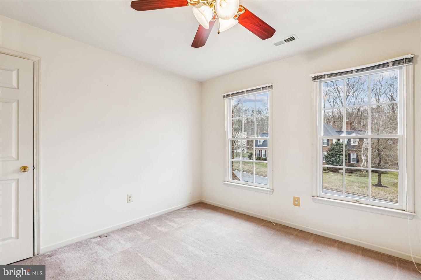 13918 ROCK BROOK CT, CLIFTON, Virginia 20124, 4 Bedrooms Bedrooms, ,3 BathroomsBathrooms,Residential,For sale,13918 ROCK BROOK CT,VAFX2286046 MLS # VAFX2286046 13918 ROCK BROOK CT, CLIFTON, Virginia 20124, 4 Bedrooms Bedrooms, ,3 BathroomsBathrooms,Residential,For sale,13918 ROCK BROOK CT,VAFX2286046 MLS # VAFX2286046