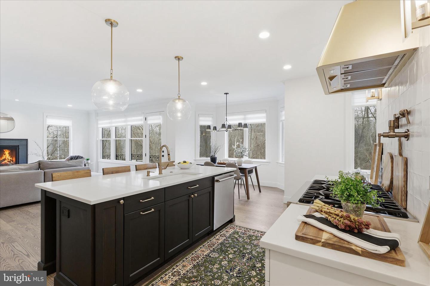 5696 TUNWELL CT, BURKE, Virginia 22015, 5 Bedrooms Bedrooms, ,4 BathroomsBathrooms,Residential,For sale,5696 TUNWELL CT,VAFX2286056 MLS # VAFX2286056