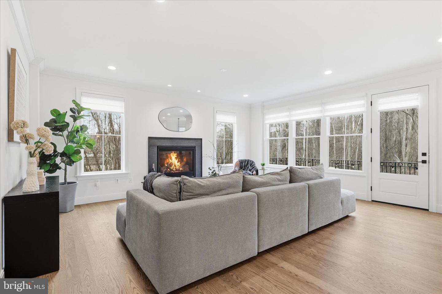 5696 TUNWELL CT, BURKE, Virginia 22015, 5 Bedrooms Bedrooms, ,4 BathroomsBathrooms,Residential,For sale,5696 TUNWELL CT,VAFX2286056 MLS # VAFX2286056