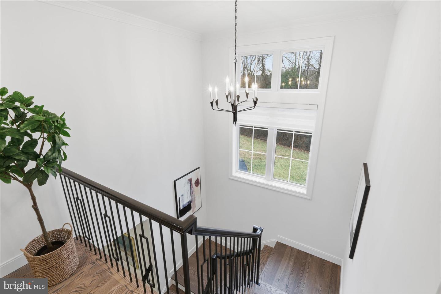 5696 TUNWELL CT, BURKE, Virginia 22015, 5 Bedrooms Bedrooms, ,4 BathroomsBathrooms,Residential,For sale,5696 TUNWELL CT,VAFX2286056 MLS # VAFX2286056