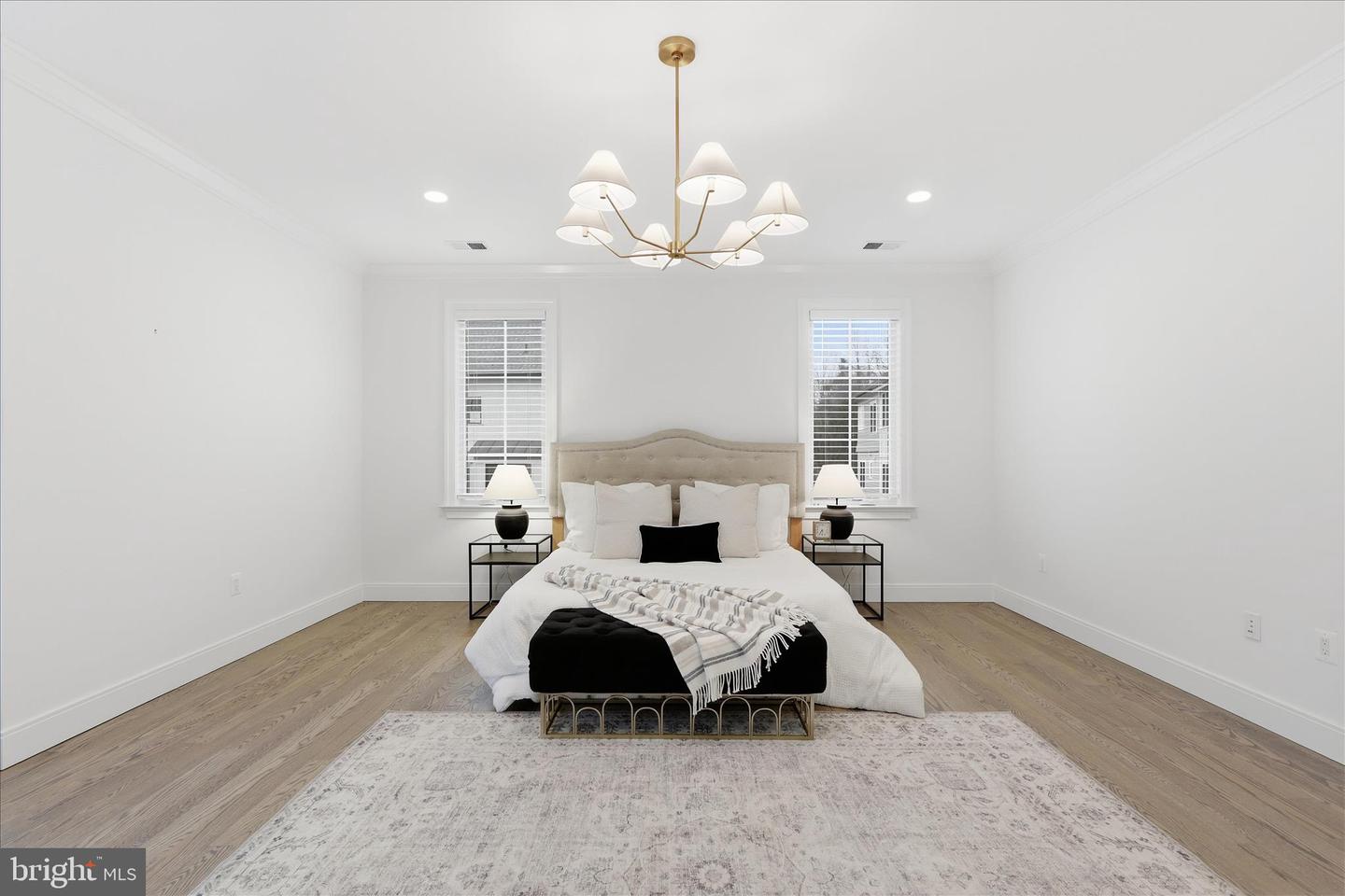 5696 TUNWELL CT, BURKE, Virginia 22015, 5 Bedrooms Bedrooms, ,4 BathroomsBathrooms,Residential,For sale,5696 TUNWELL CT,VAFX2286056 MLS # VAFX2286056