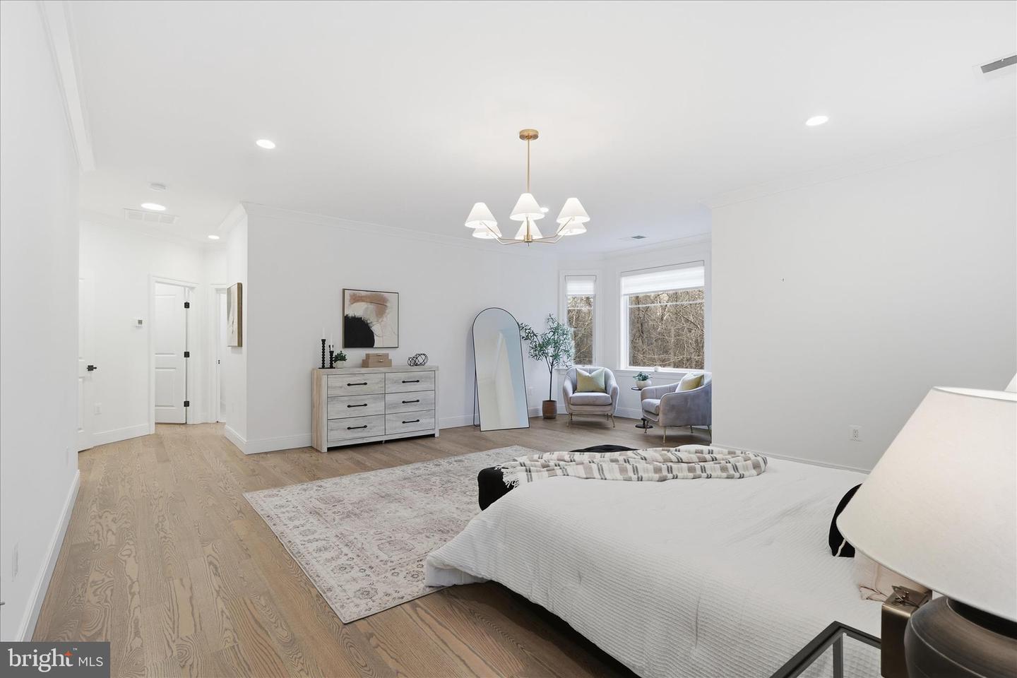 5696 TUNWELL CT, BURKE, Virginia 22015, 5 Bedrooms Bedrooms, ,4 BathroomsBathrooms,Residential,For sale,5696 TUNWELL CT,VAFX2286056 MLS # VAFX2286056