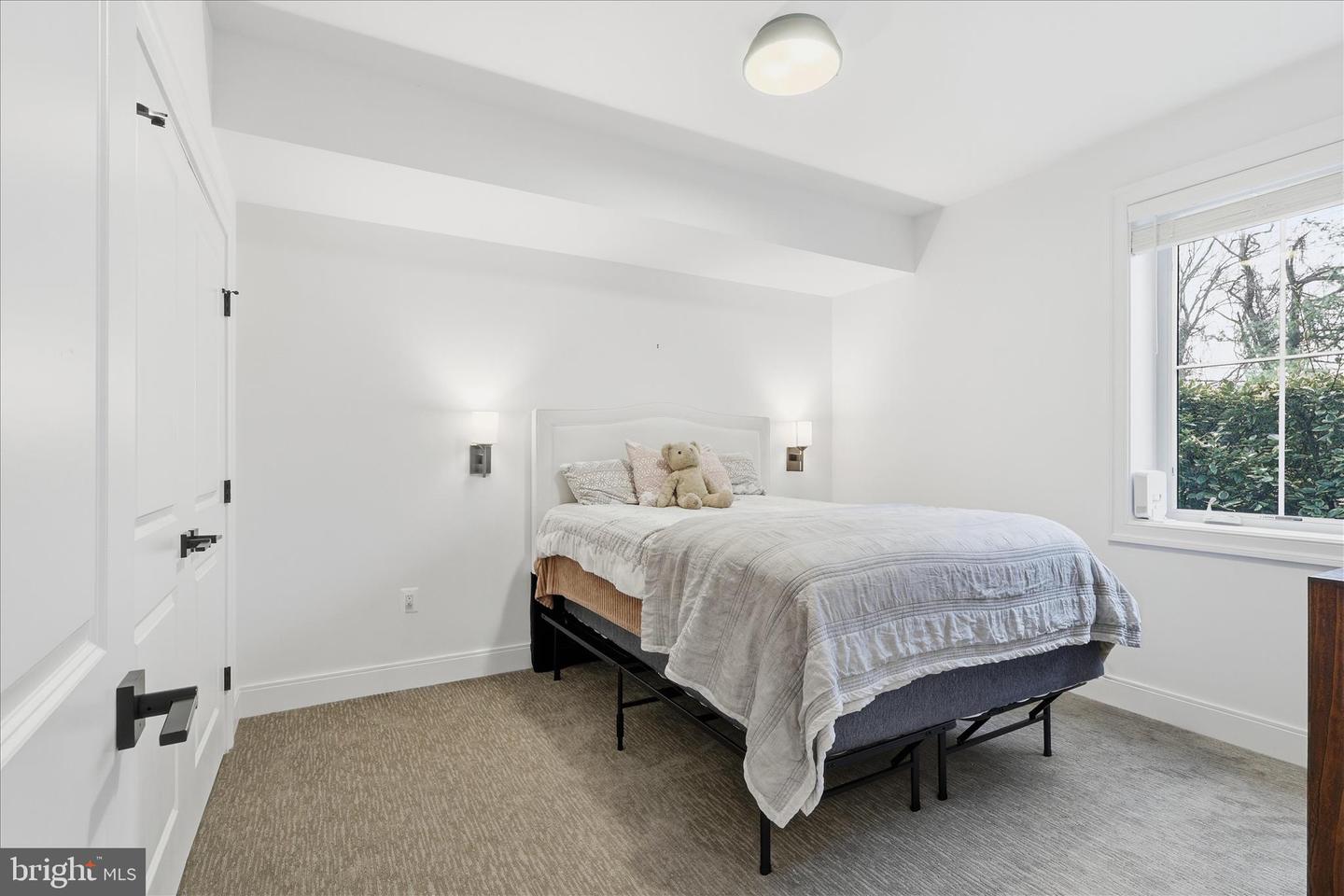 5696 TUNWELL CT, BURKE, Virginia 22015, 5 Bedrooms Bedrooms, ,4 BathroomsBathrooms,Residential,For sale,5696 TUNWELL CT,VAFX2286056 MLS # VAFX2286056