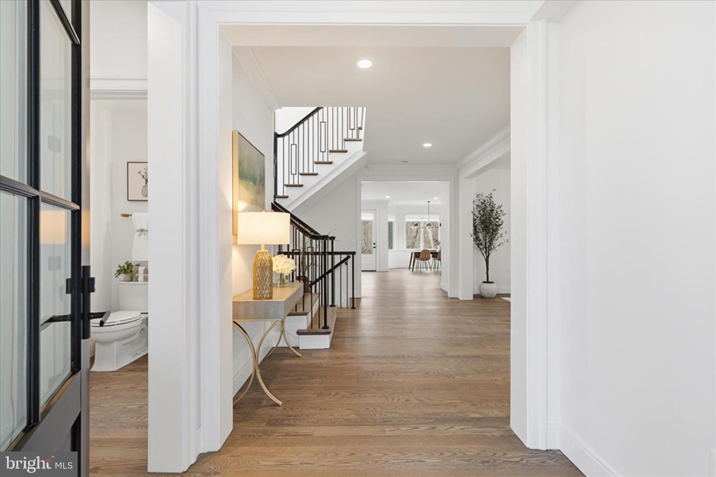 5696 TUNWELL CT, BURKE, Virginia 22015, 5 Bedrooms Bedrooms, ,4 BathroomsBathrooms,Residential,For sale,5696 TUNWELL CT,VAFX2286056 MLS # VAFX2286056