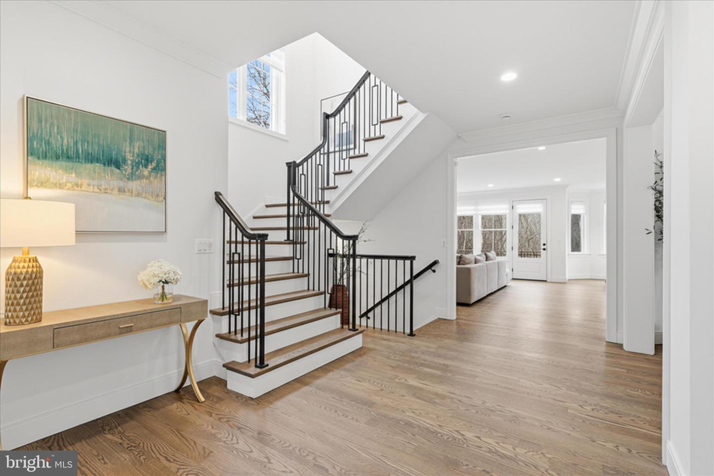 5696 TUNWELL CT, BURKE, Virginia 22015, 5 Bedrooms Bedrooms, ,4 BathroomsBathrooms,Residential,For sale,5696 TUNWELL CT,VAFX2286056 MLS # VAFX2286056