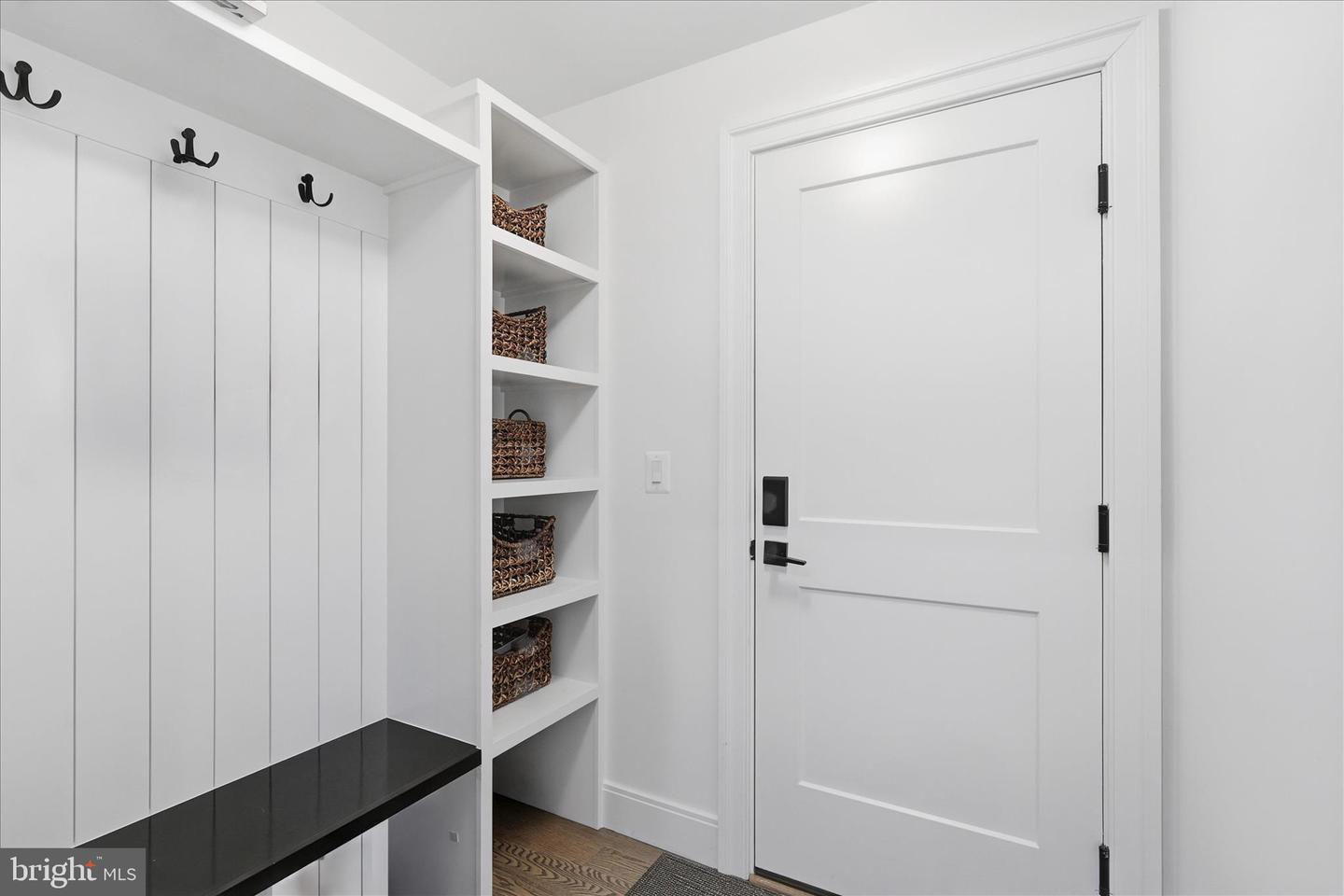 5696 TUNWELL CT, BURKE, Virginia 22015, 5 Bedrooms Bedrooms, ,4 BathroomsBathrooms,Residential,For sale,5696 TUNWELL CT,VAFX2286056 MLS # VAFX2286056