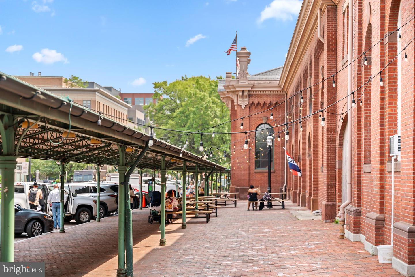 131 11 ST NE #3, WASHINGTON, District Of Columbia 20002, 4 Bedrooms Bedrooms, ,2 BathroomsBathrooms,Residential,For sale,131 11 ST NE #3,DCDC2241690 MLS # DCDC2241690