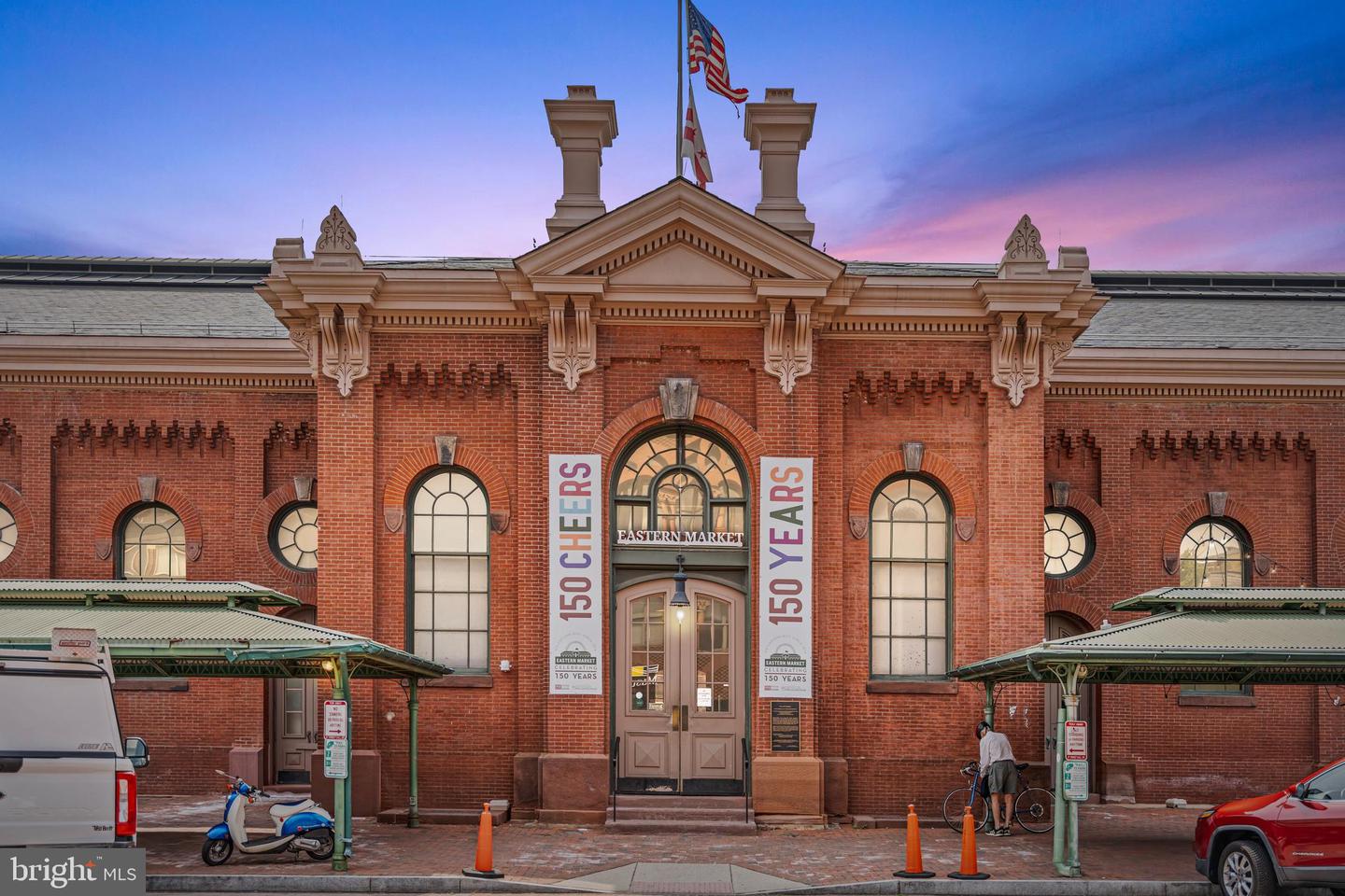 131 11 ST NE #3, WASHINGTON, District Of Columbia 20002, 4 Bedrooms Bedrooms, ,2 BathroomsBathrooms,Residential,For sale,131 11 ST NE #3,DCDC2241690 MLS # DCDC2241690