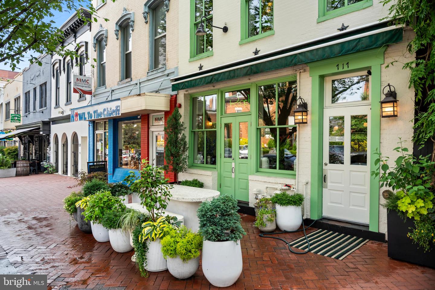 131 11 ST NE #3, WASHINGTON, District Of Columbia 20002, 4 Bedrooms Bedrooms, ,2 BathroomsBathrooms,Residential,For sale,131 11 ST NE #3,DCDC2241690 MLS # DCDC2241690